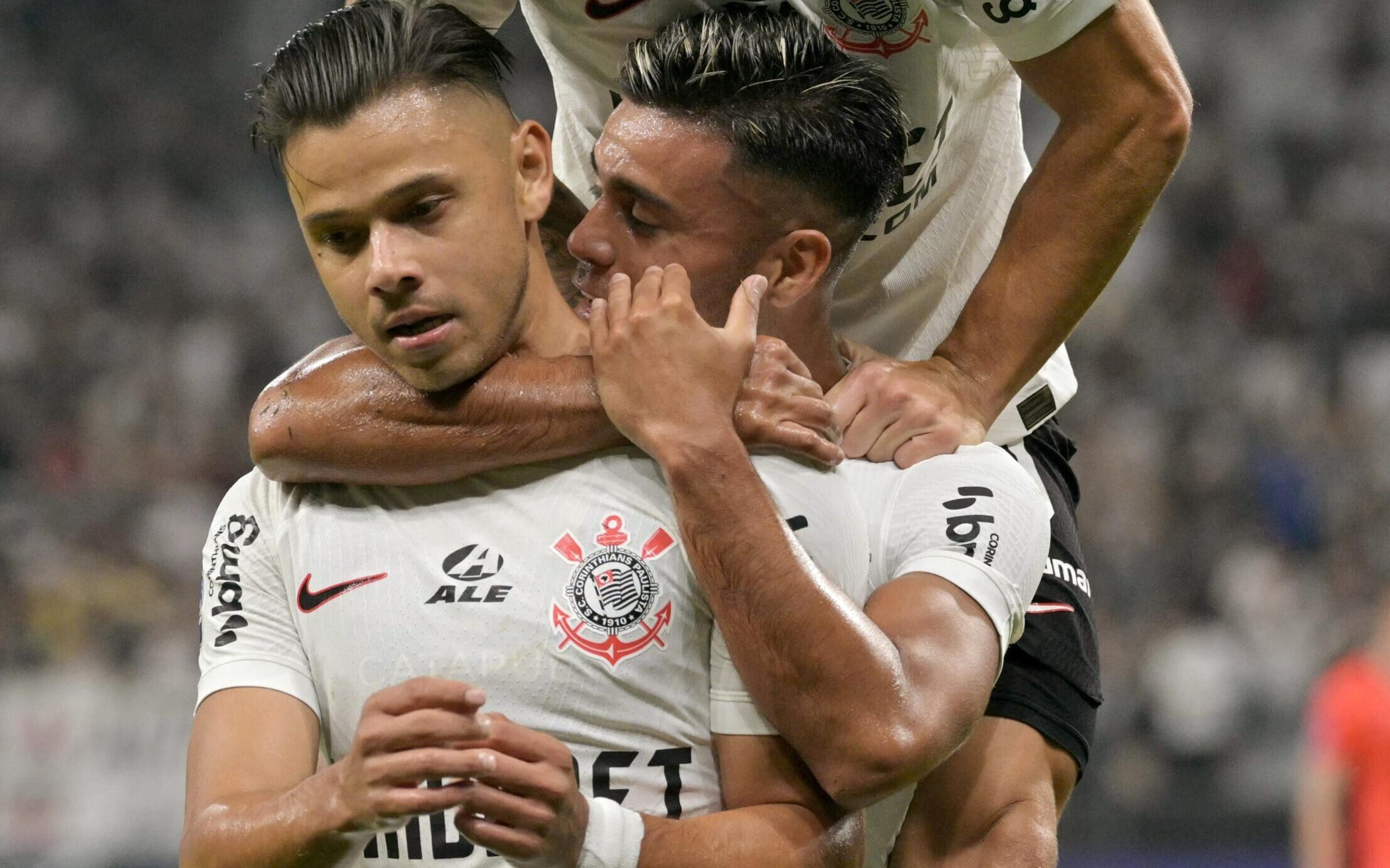 Romero destaca raça paraguaia e manda recado para críticos após recordes pelo Corinthians