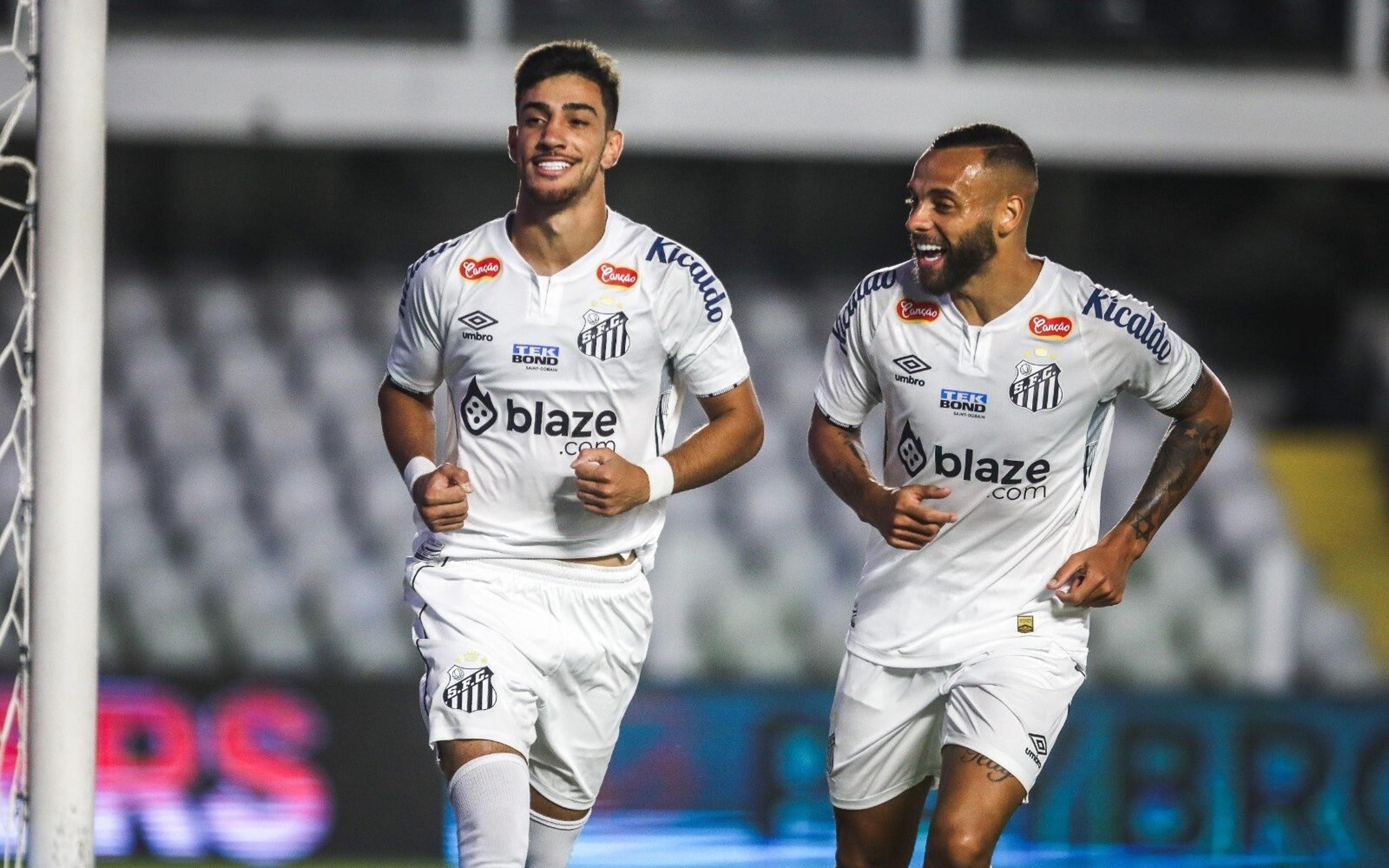 Lance! Final: Santos bate o Paysandu com segurança na Vila Belmiro