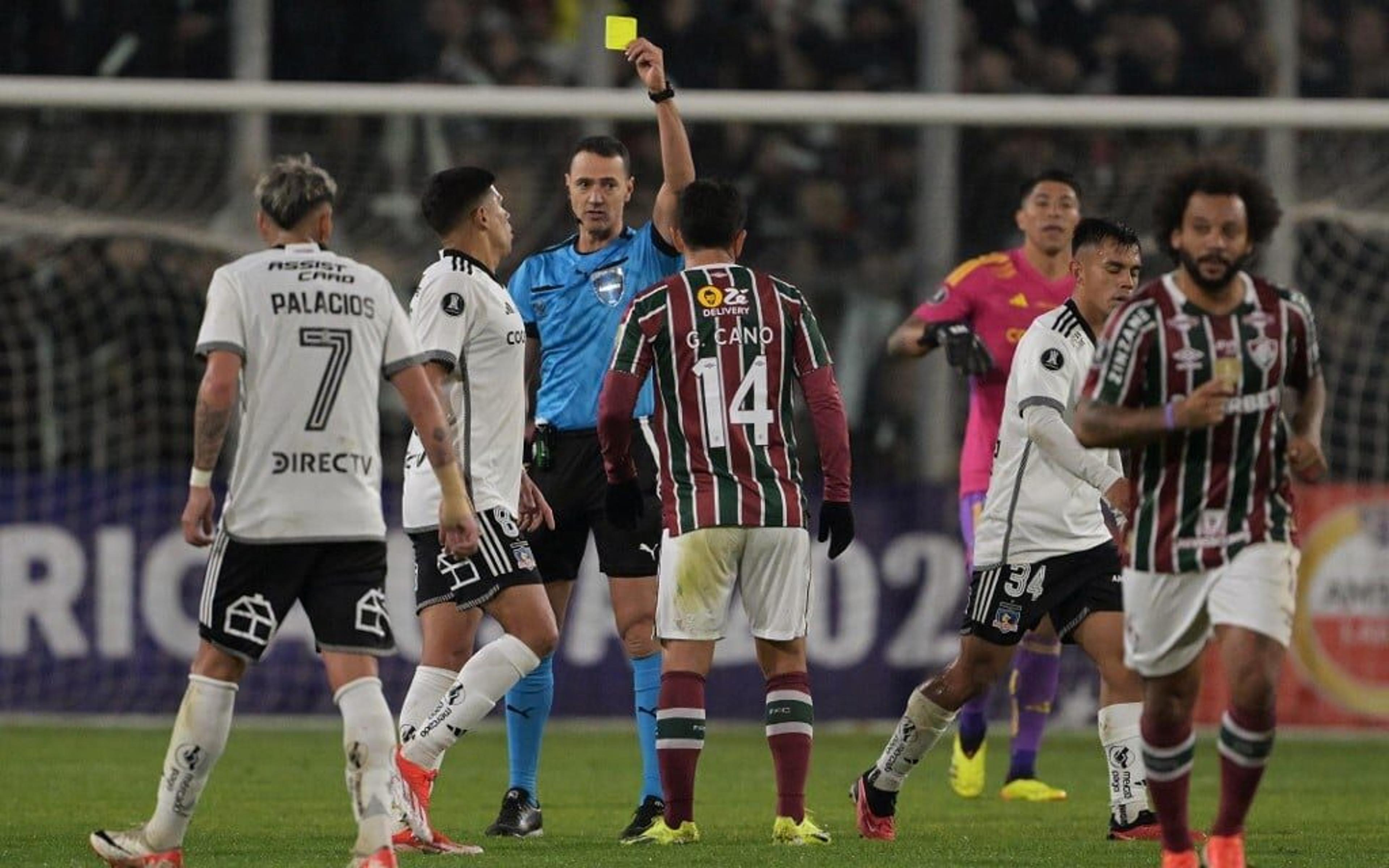 Colo-Colo x Fluminense: torcedor tricolor leva pedrada dentro do estádio; veja foto