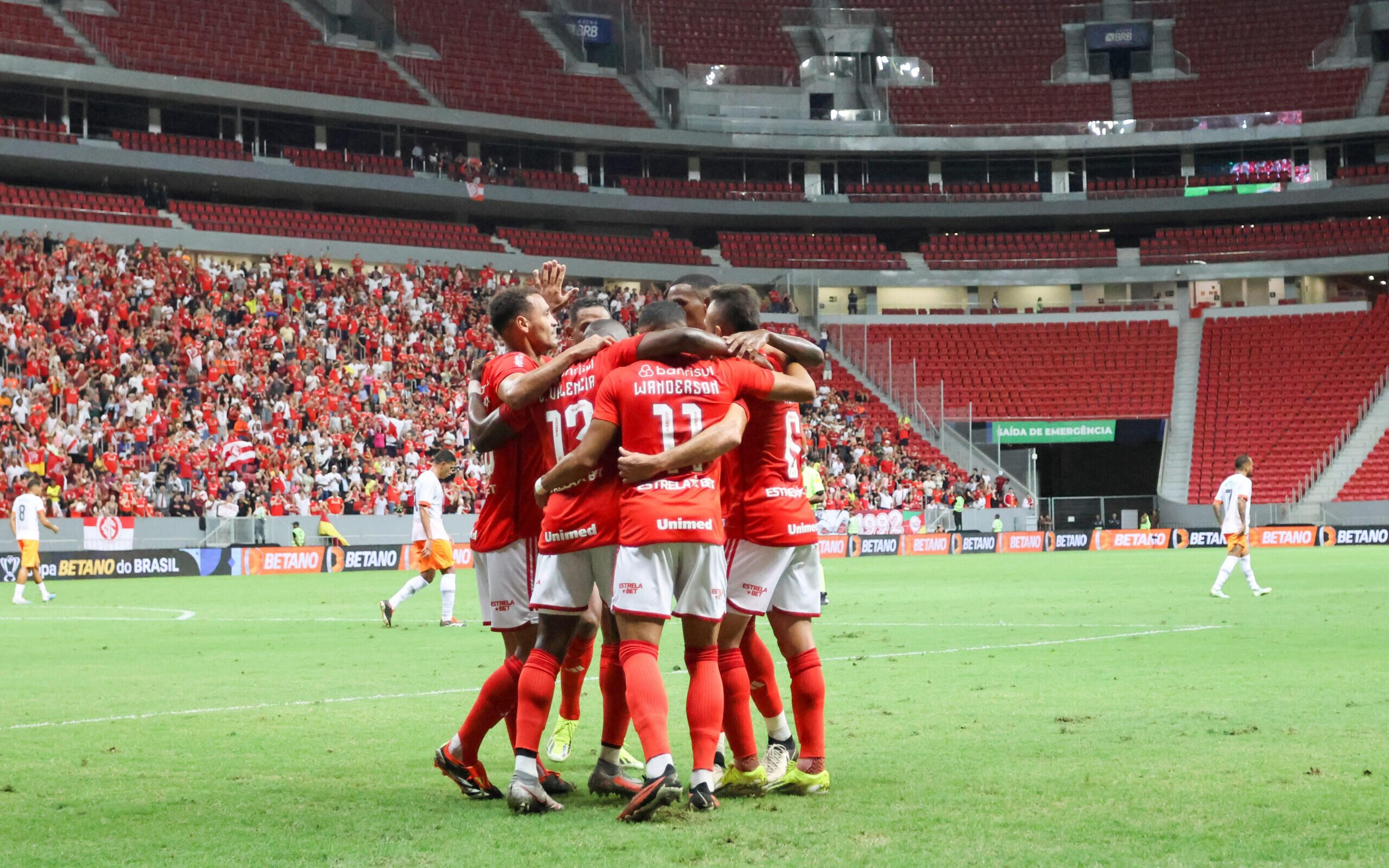 Internacional x Belgrano: onde assistir ao vivo, horário e escalações pela Sul-Americana