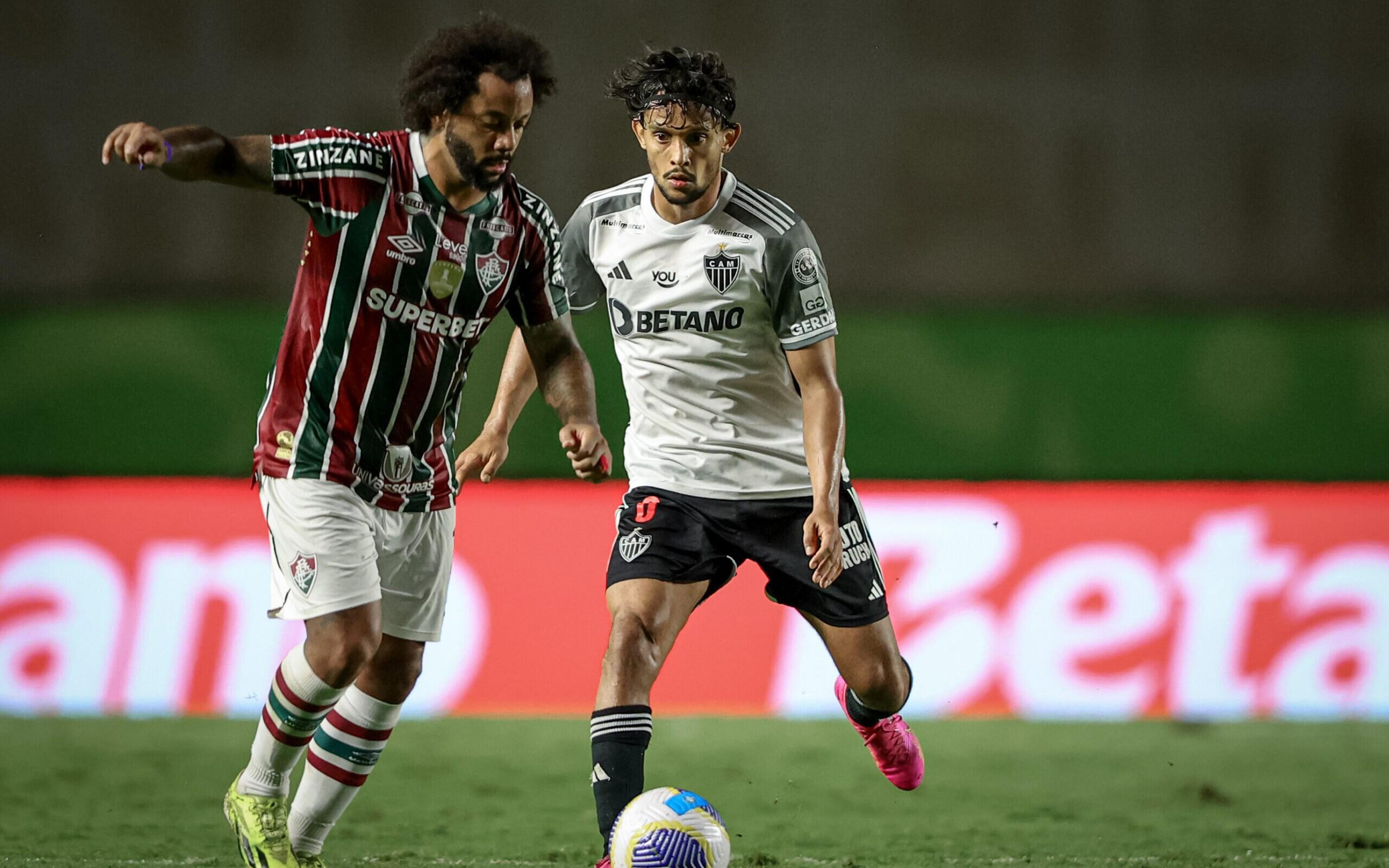 Milito brilha, e Vargas salva o Galo! Em jogo emocionante, Fluminense e Atlético-MG empatam pelo Brasileirão