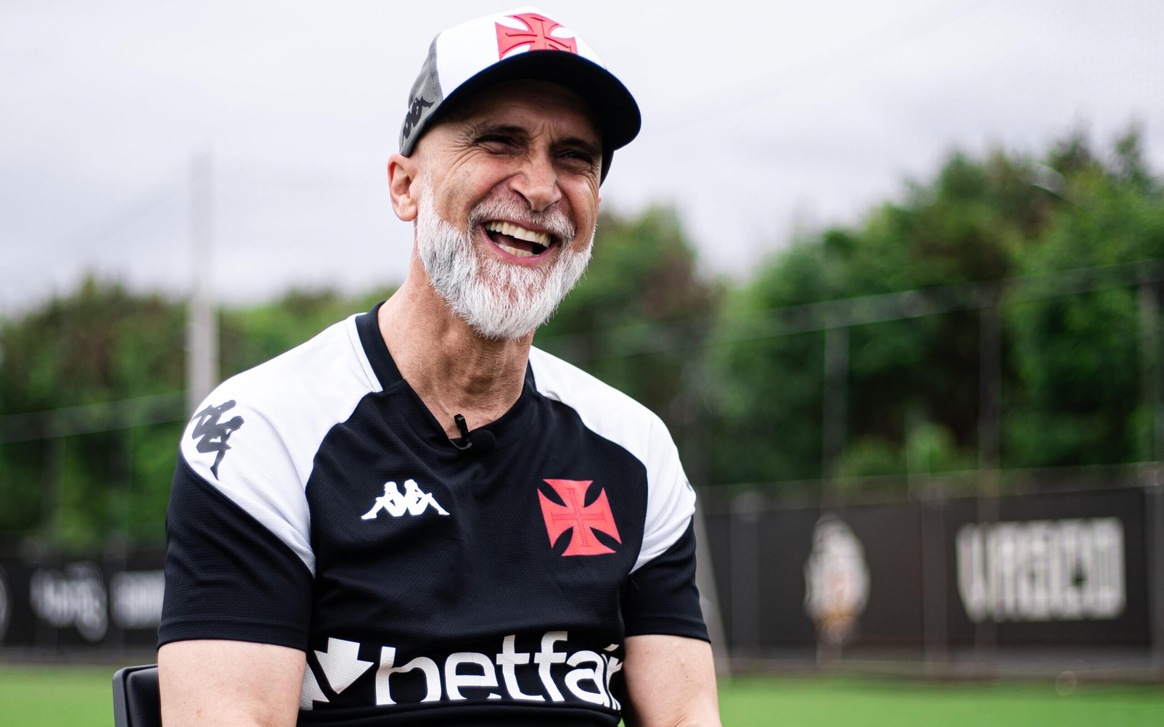 Com Álvaro Pacheco, Vasco tem o terceiro técnico português na história; saiba todos os estrangeiros