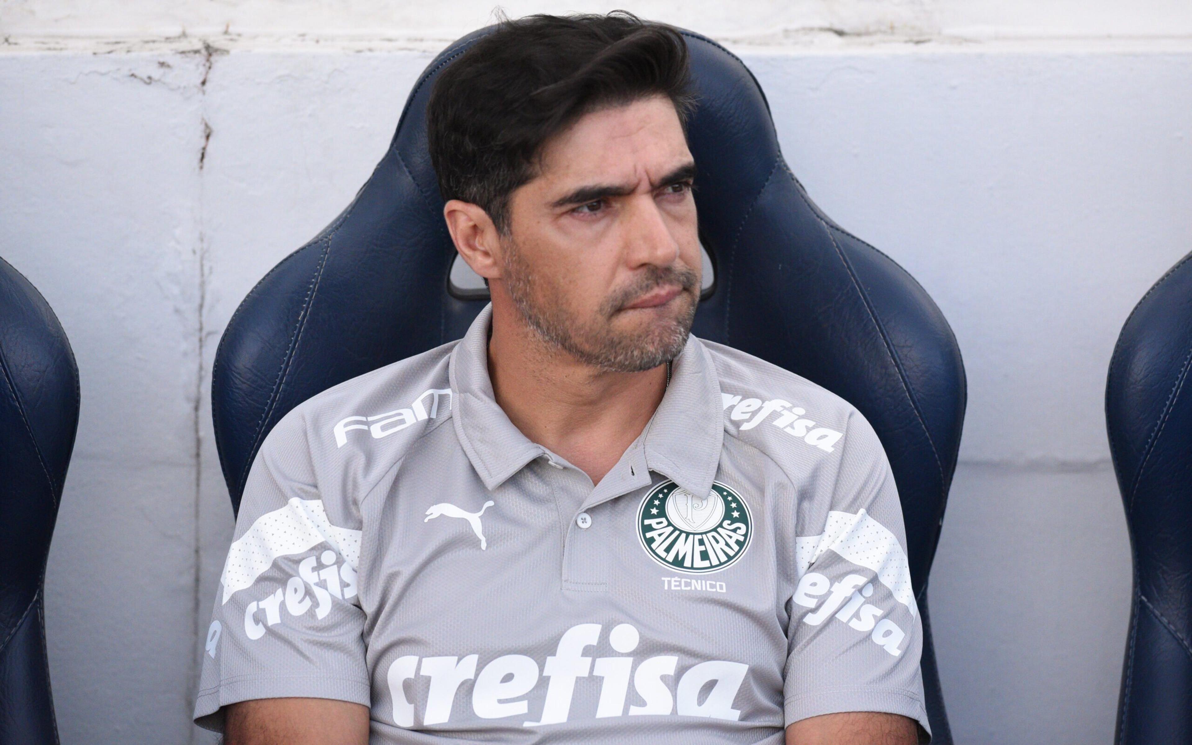 ‘Se não jogamos no Allianz, não me cobrem para sermos campeões’, dispara Abel, do Palmeiras