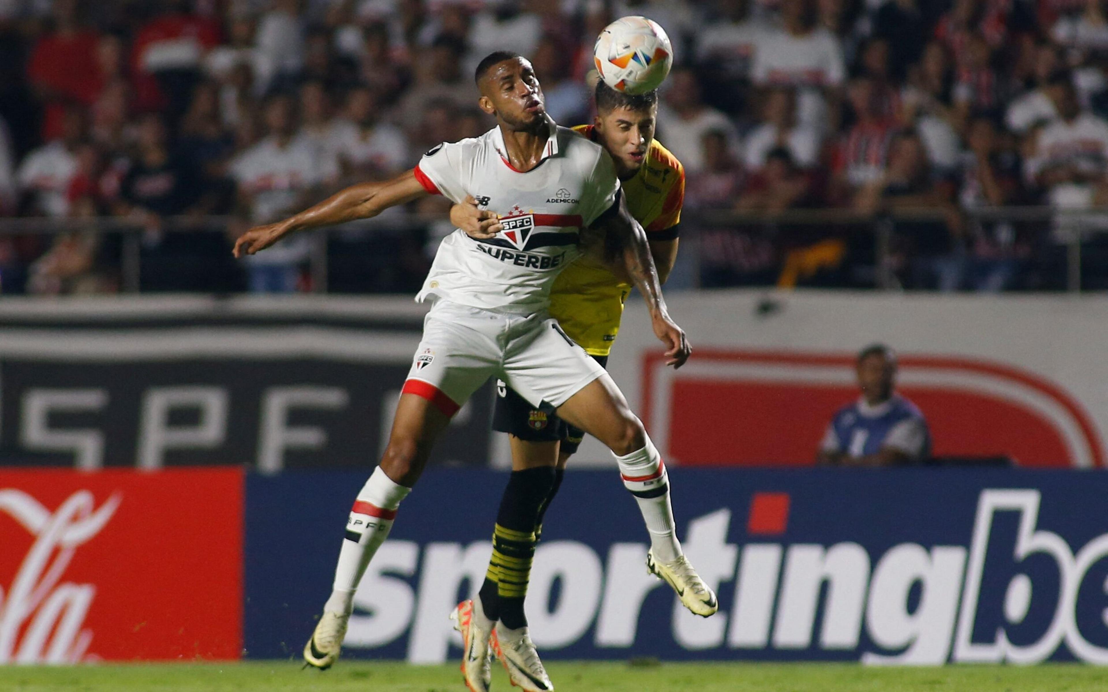 São Paulo decepciona e apenas empata com o Barcelona-EQU na Libertadores