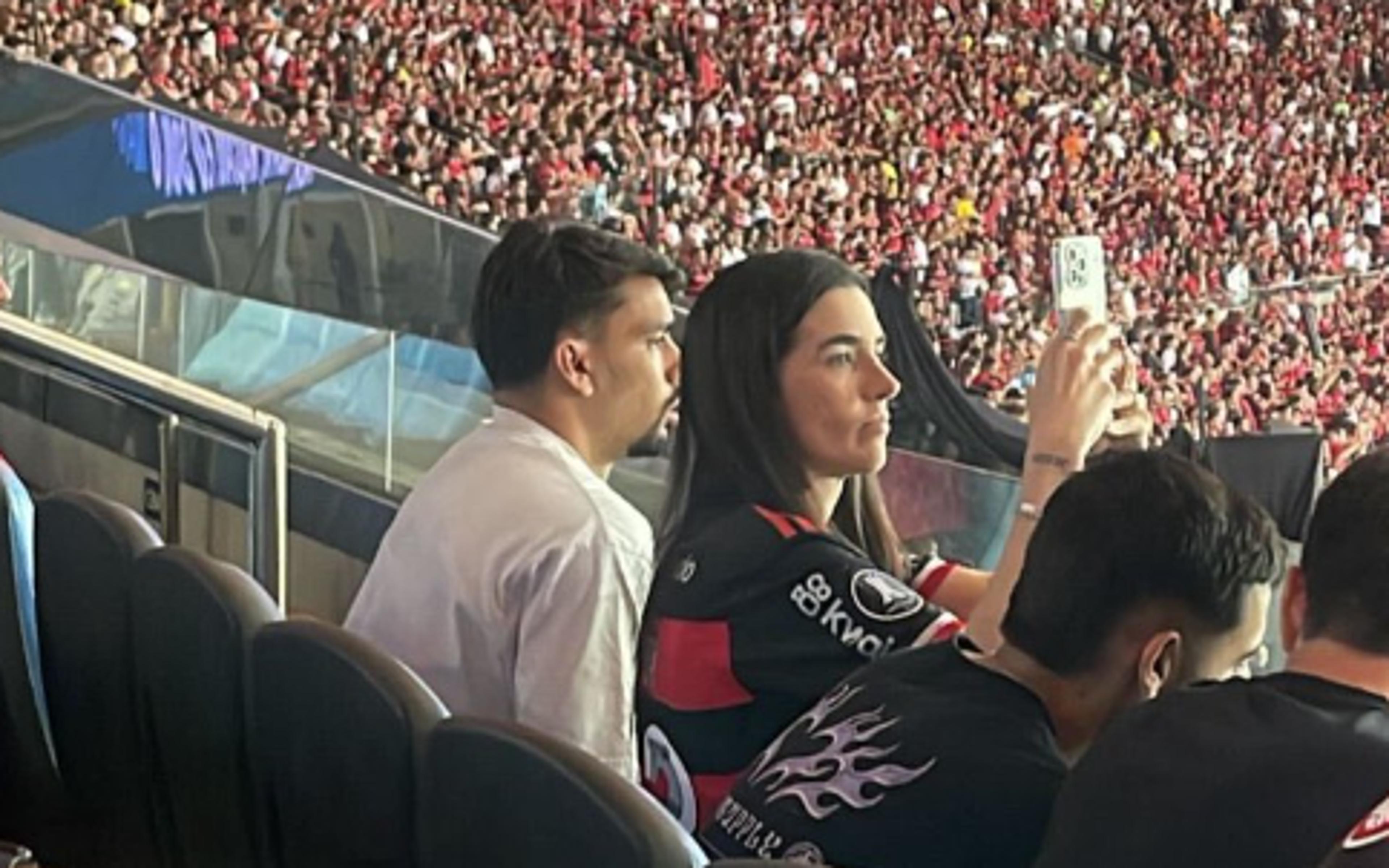 Torcedores vão à loucura com Paquetá e outra cria do Flamengo no Maracanã