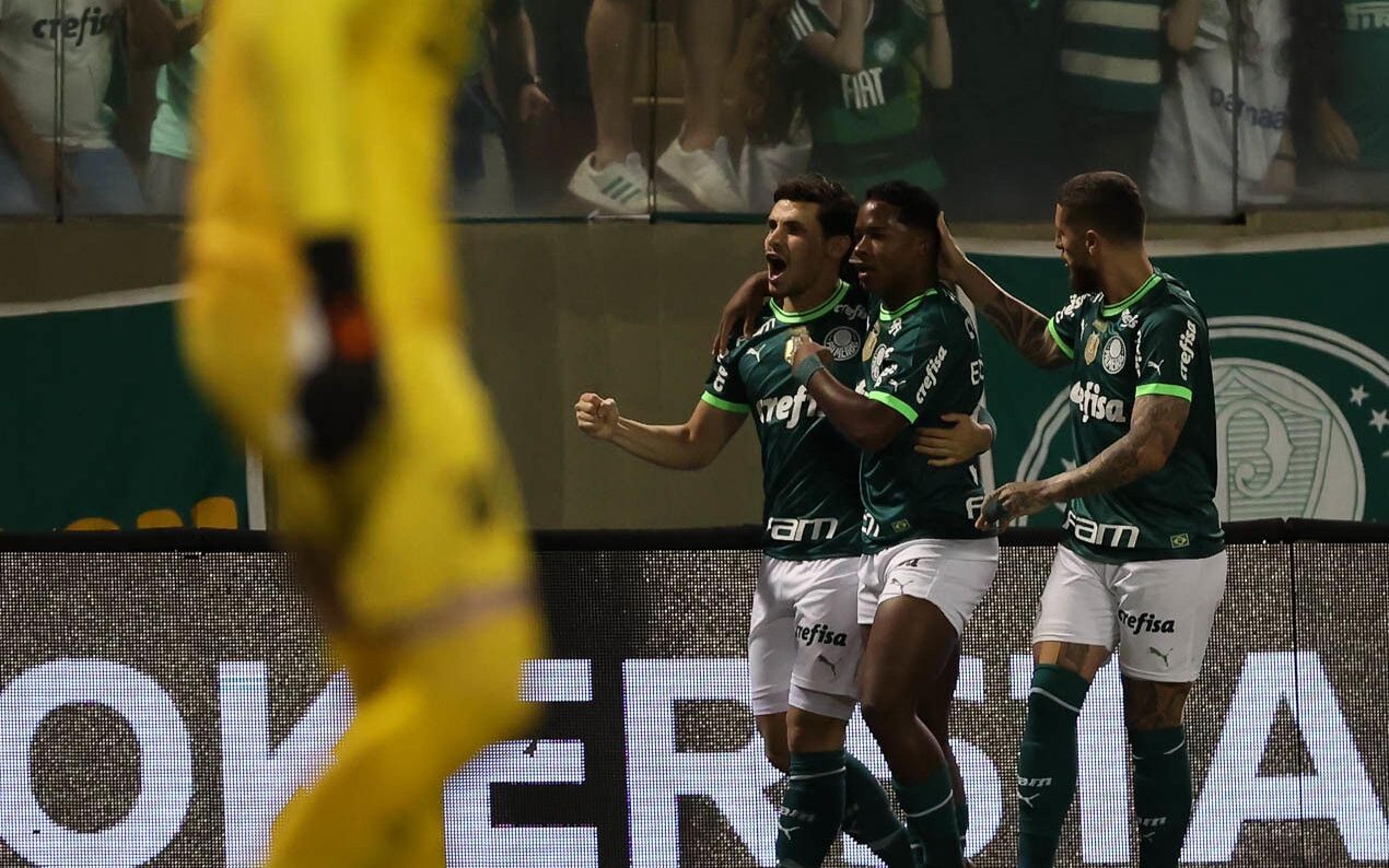 Palmeiras x Athletico: onde assistir ao vivo, horário e prováveis escalações do jogo pelo Brasileirão