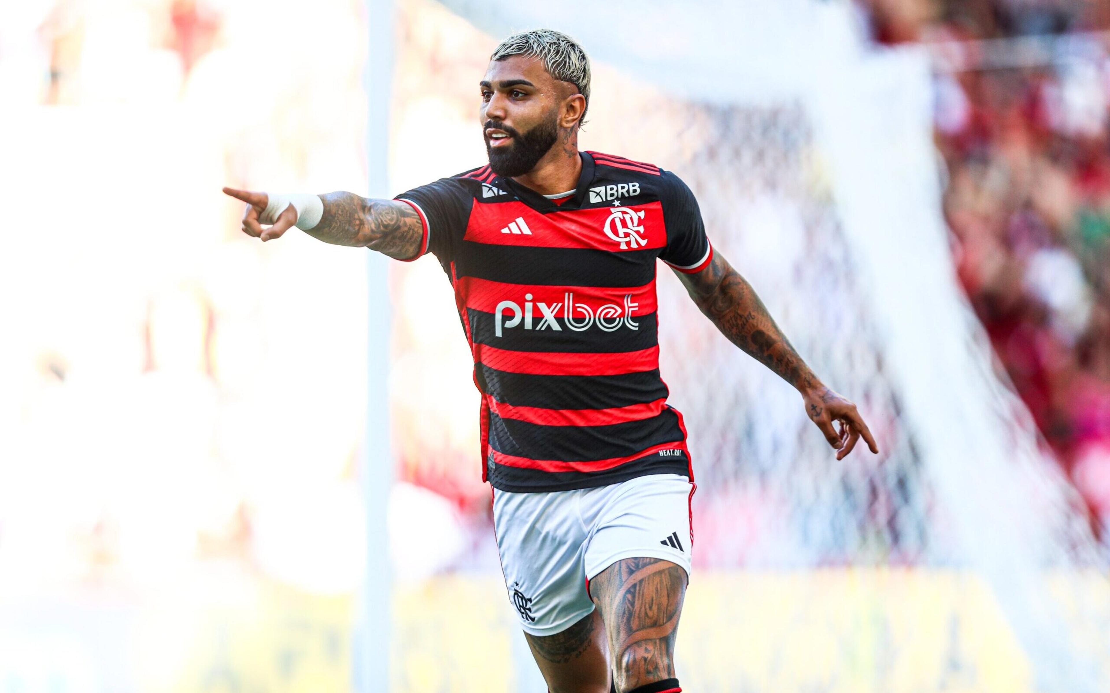 Romário sai em defesa de Gabigol após punição do Flamengo, mas ressalta: ‘Assunto complexo’