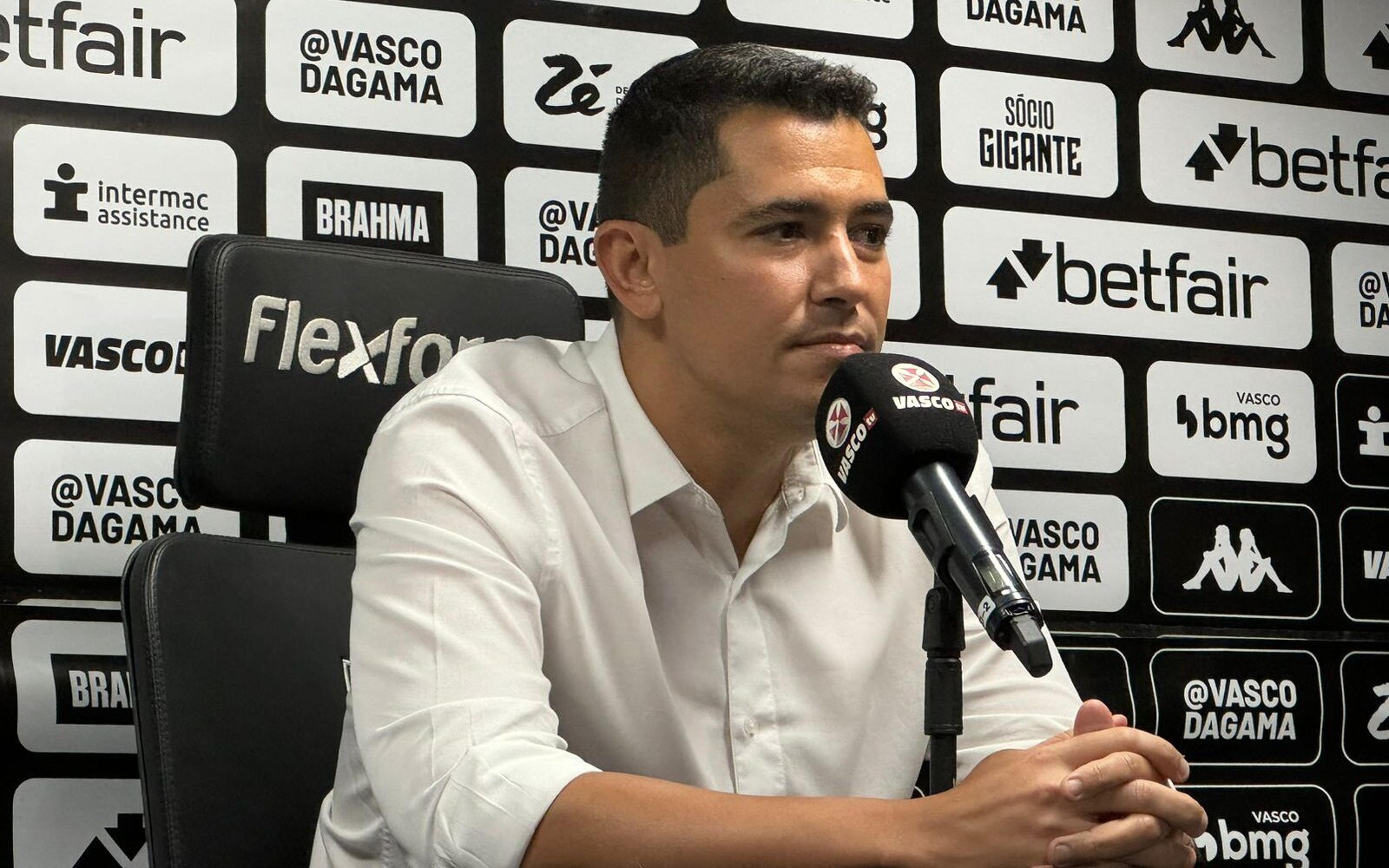 Pedro Martins sobre linha de trabalho no Vasco: ‘Estou aqui para ajudar a construir o sonho’