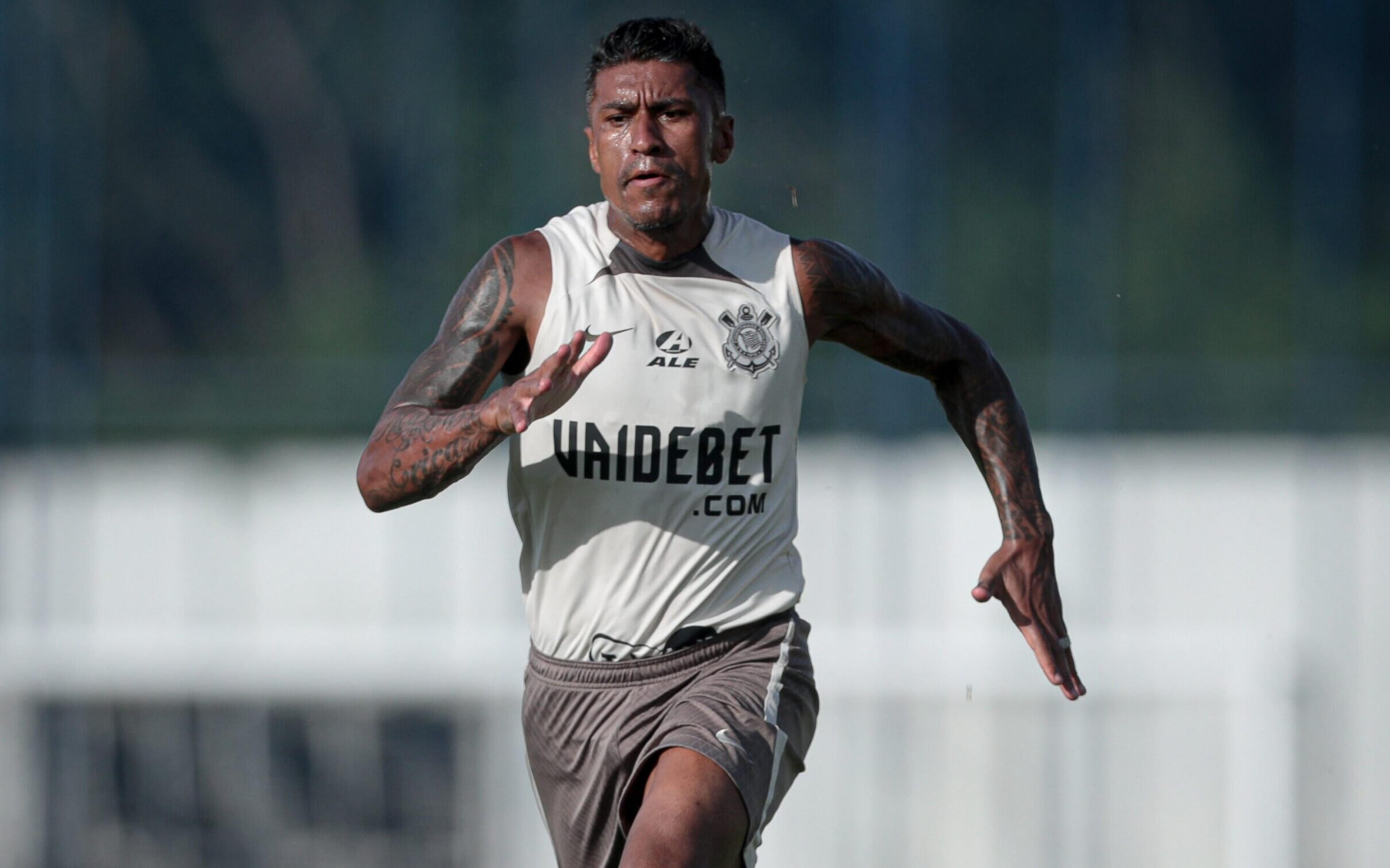 Corinthians ganha reforço de Paulinho para jogo contra o América-RN; veja provável escalação