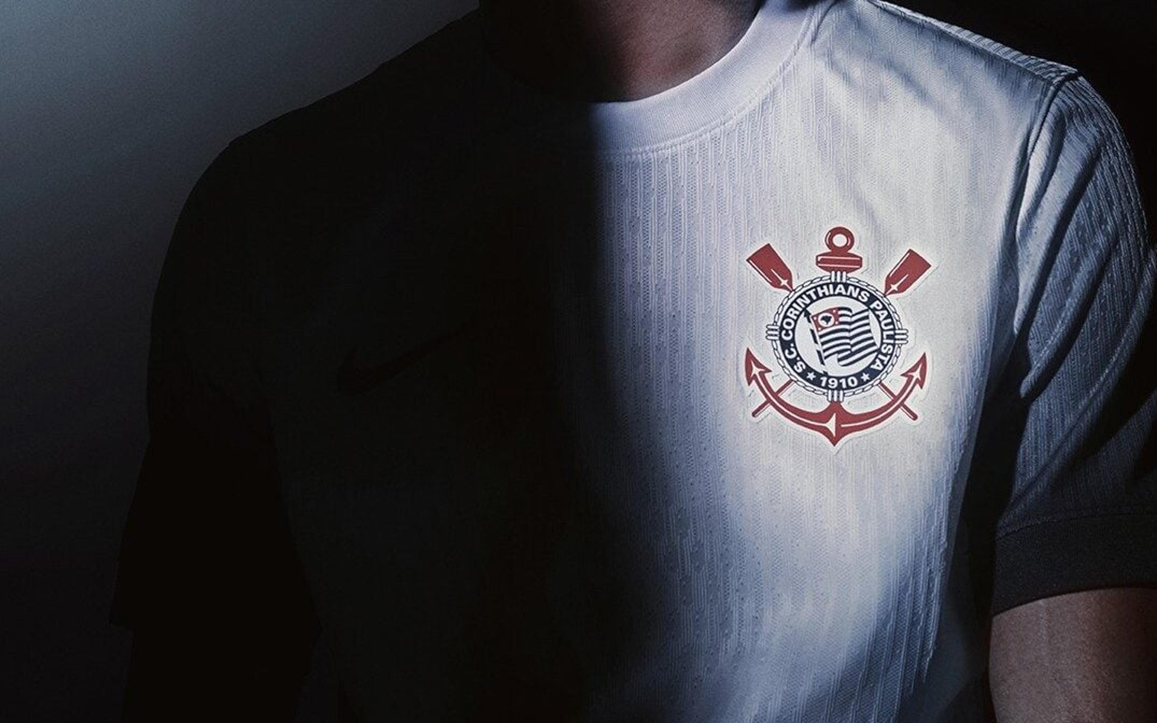 Com ação para combater o racismo, Corinthians e Nike anunciam novas camisas; veja fotos