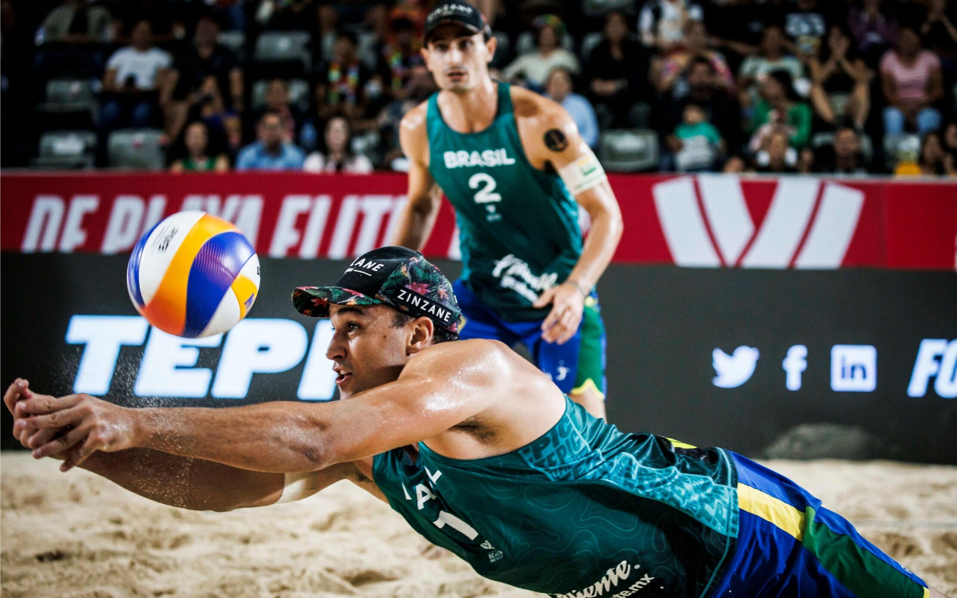 Brasileiros do vôlei de praia se preparam com líderes do ranking em busca de medalhas nas Olimpíadas