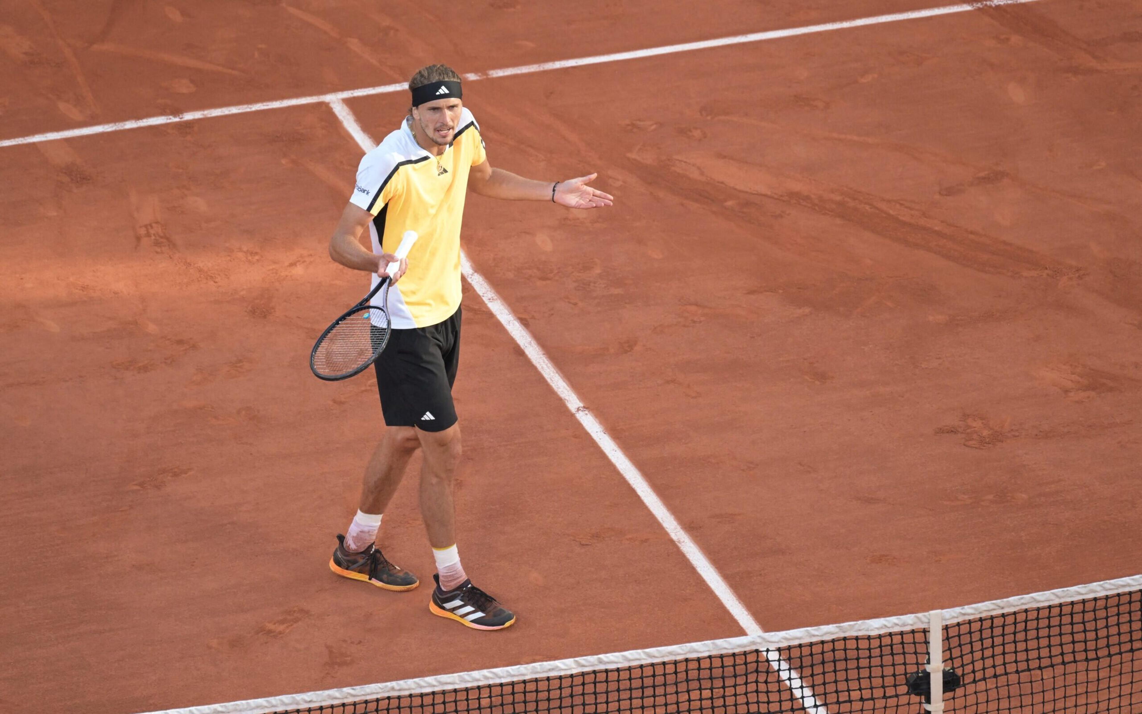 Zverev lamenta erro de arbitragem na final de Roland Garros: ‘Frustrante’