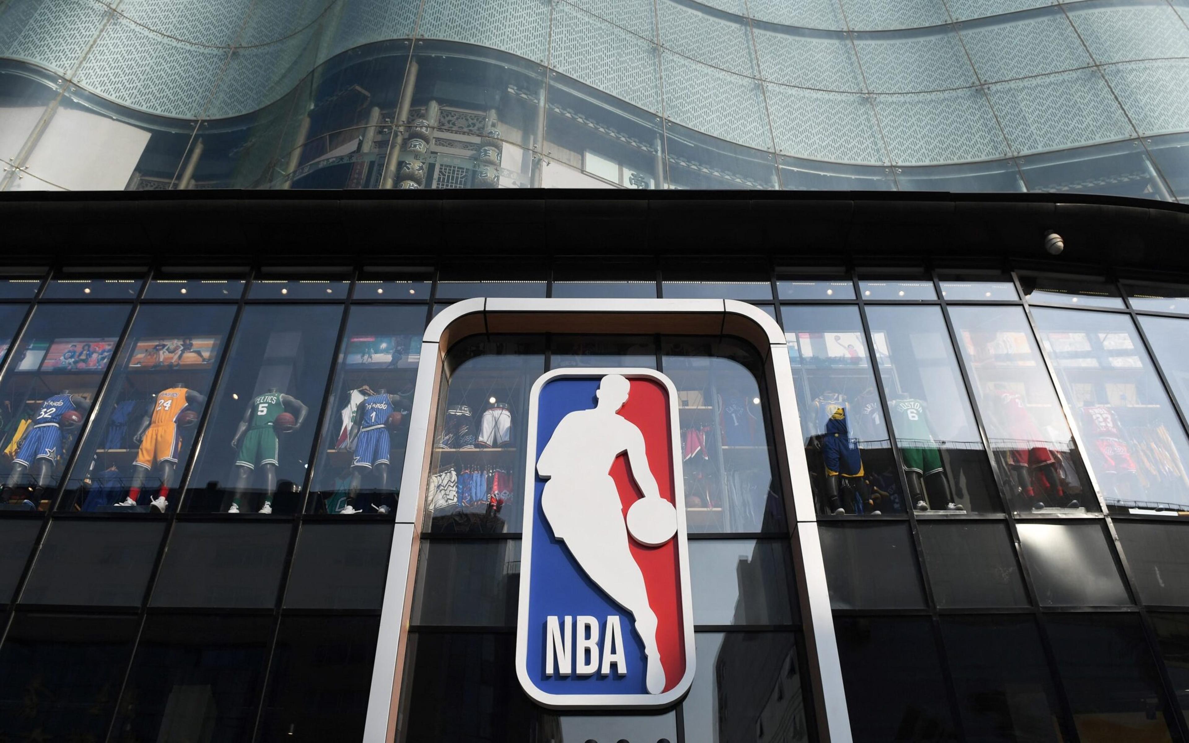 De onde vem o dinheiro da NBA? Entenda como liga fatura mais de R$ 55 bilhões por ano