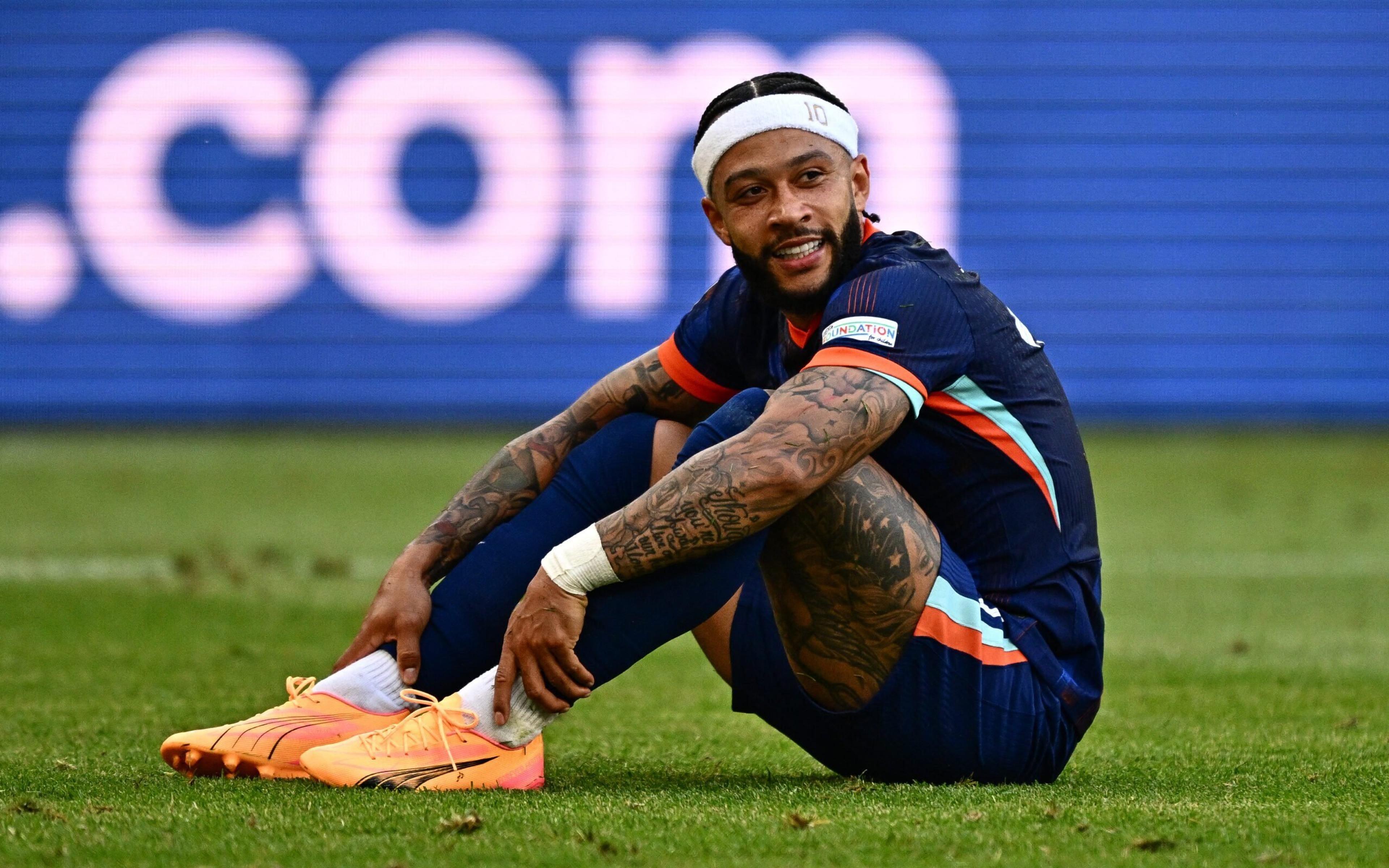 Memphis Depay atrai interesse de gigante europeu