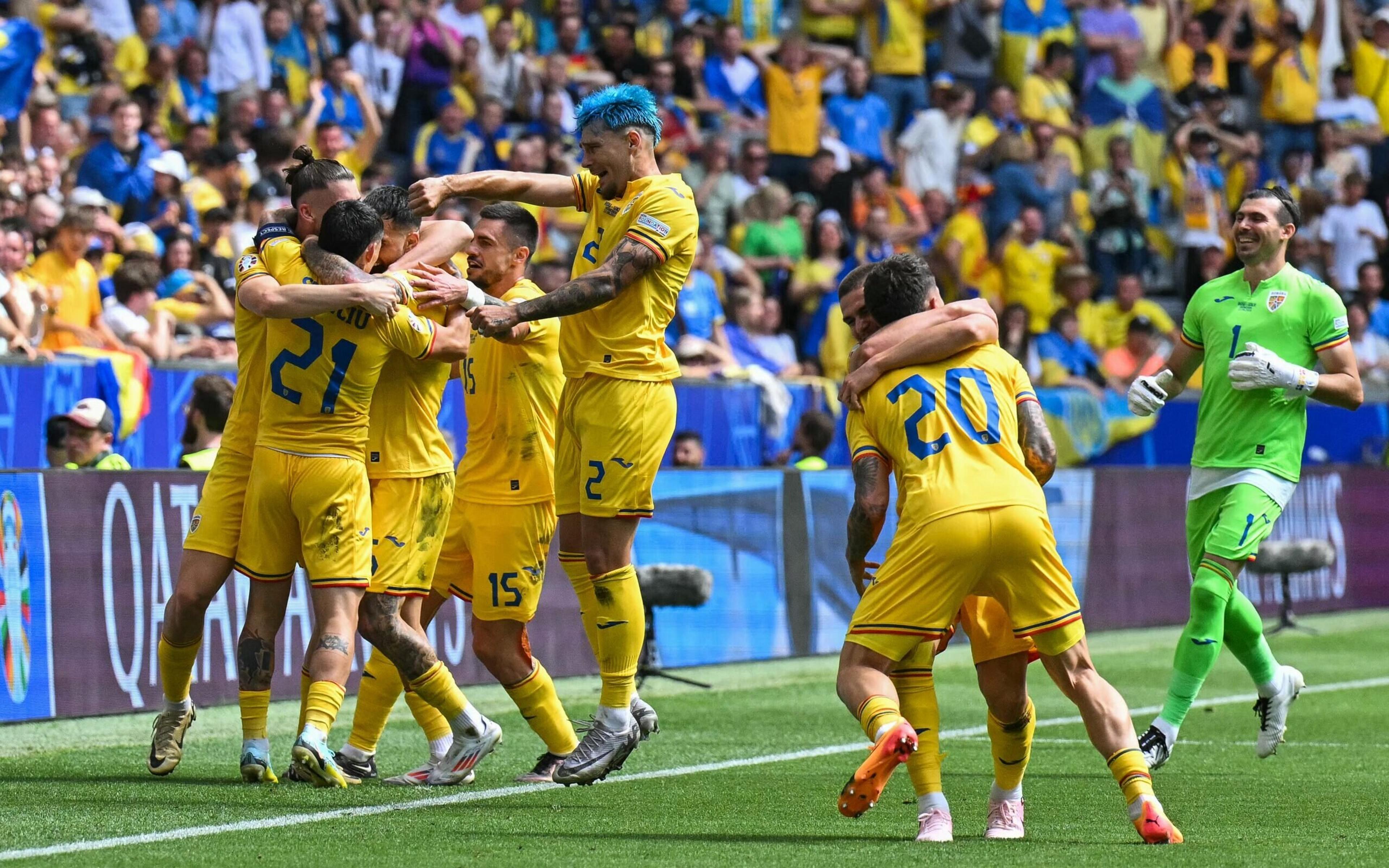 Eurocopa: Com chuva de golaços, Romênia bate Ucrânia e lidera o grupo