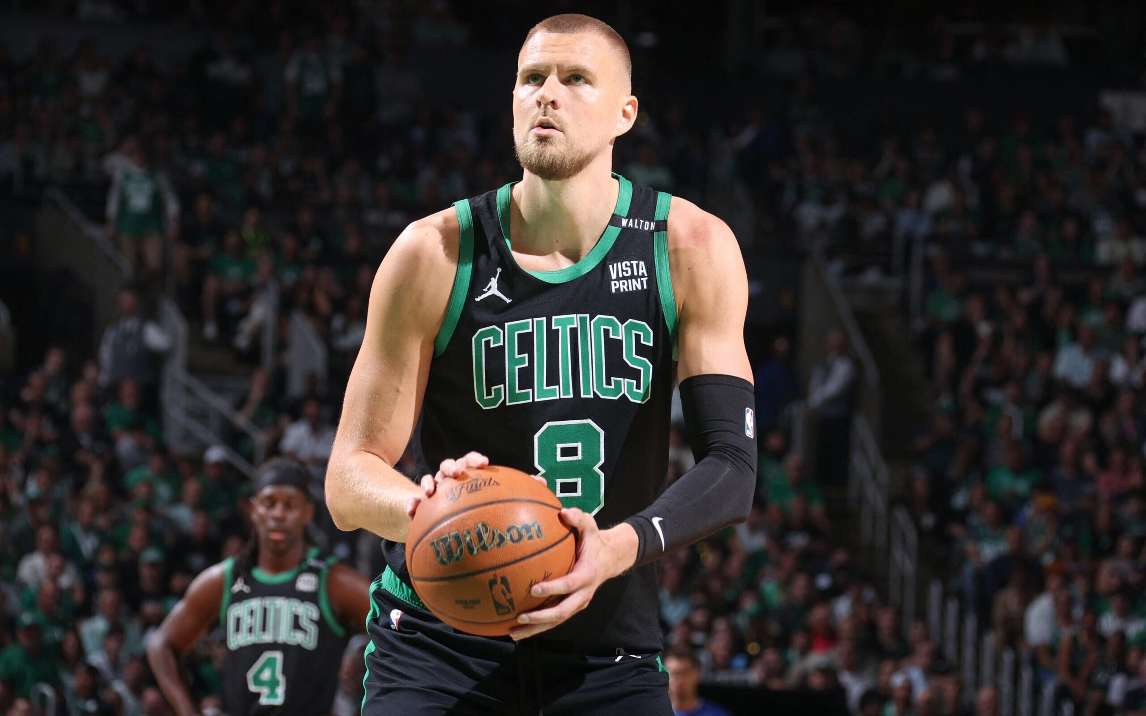 Vai para o jogo 4 das finais da NBA? Técnico dos Celtics traz atualização sobre Kristaps Porzingis