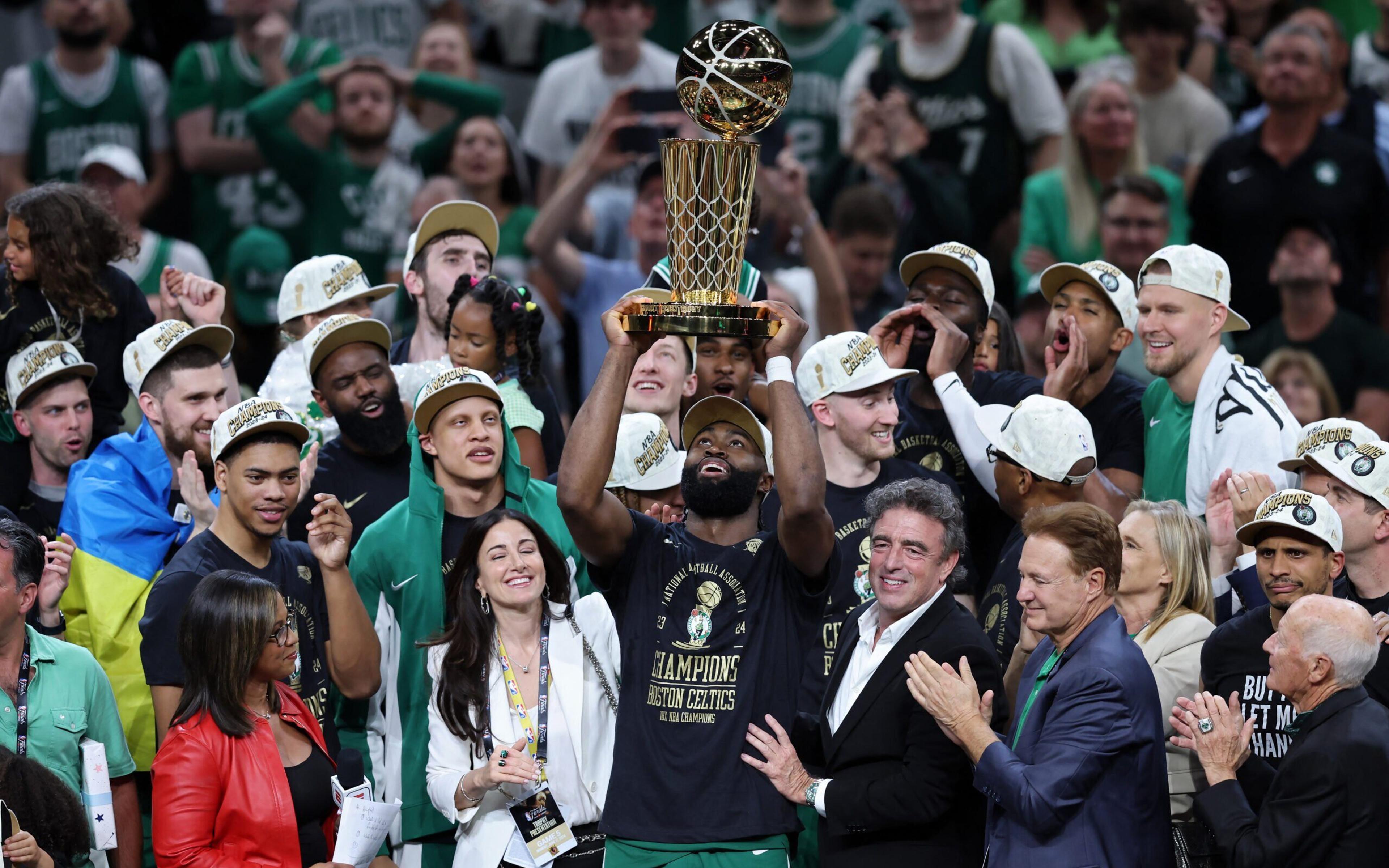 Jaylen Brown é eleito MVP das finais da NBA