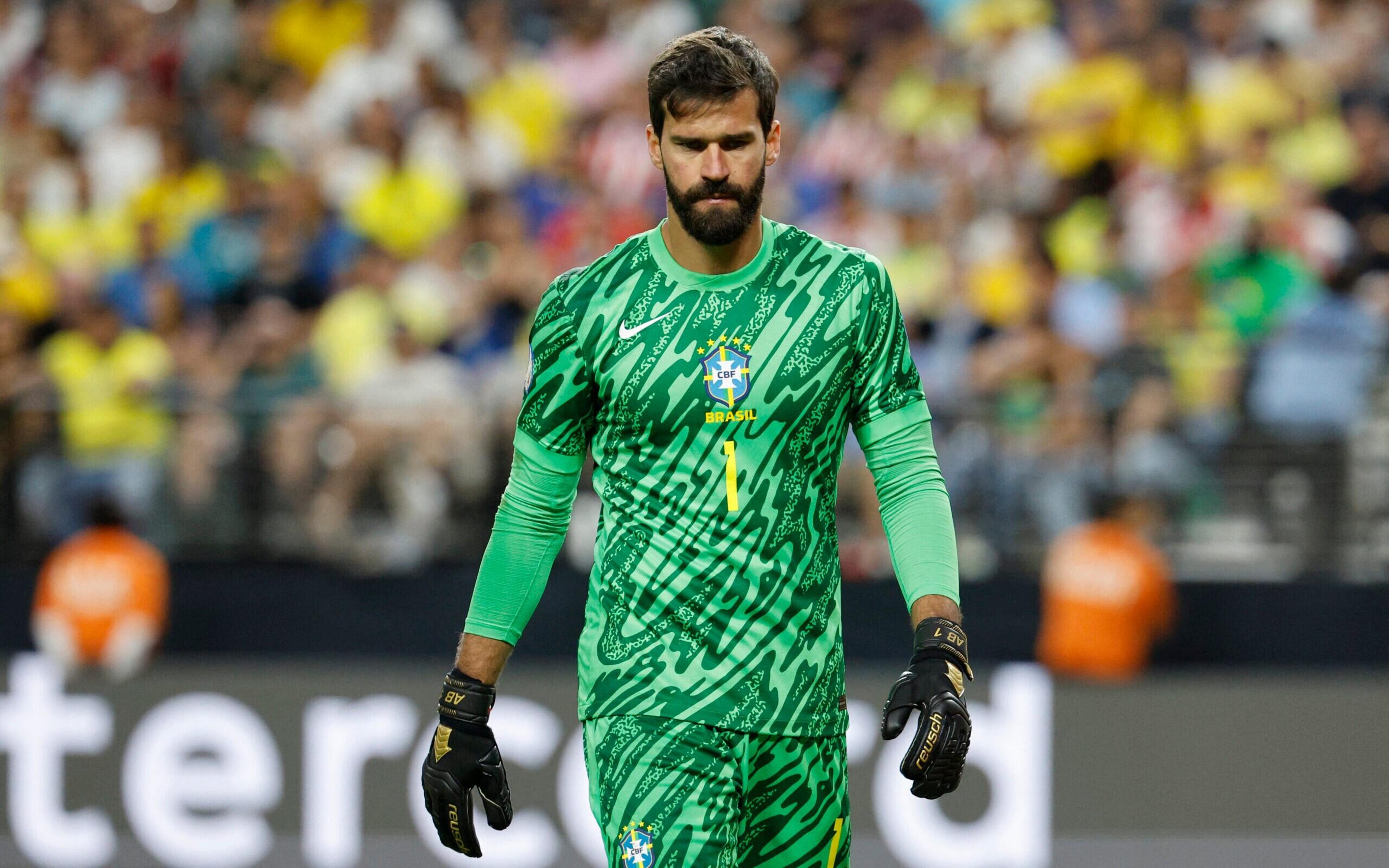 Teve culpa? Sormani dispara contra Alisson após gol do Paraguai no Brasil; veja