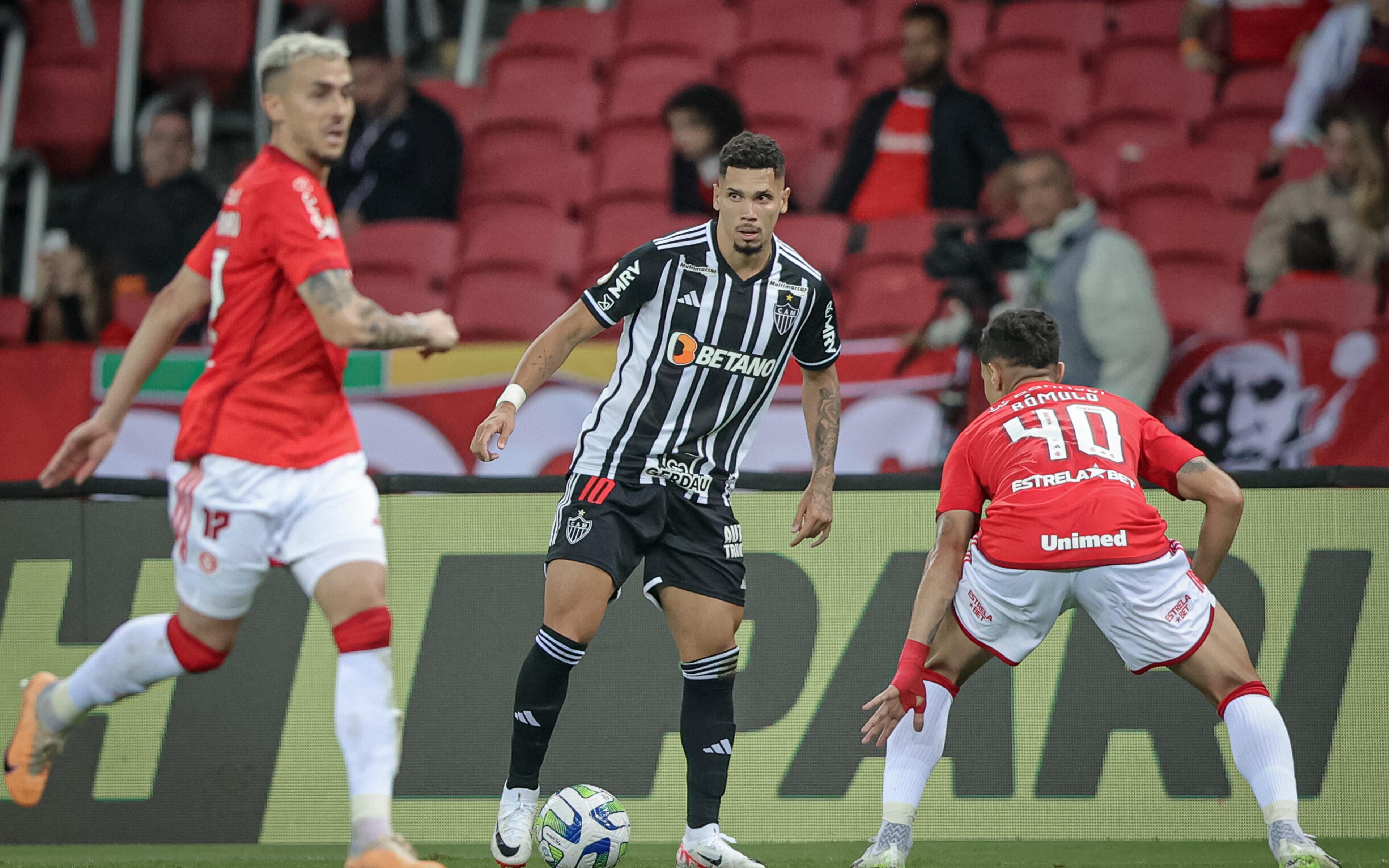 Internacional x Atlético-MG: qual é o histórico do confronto?