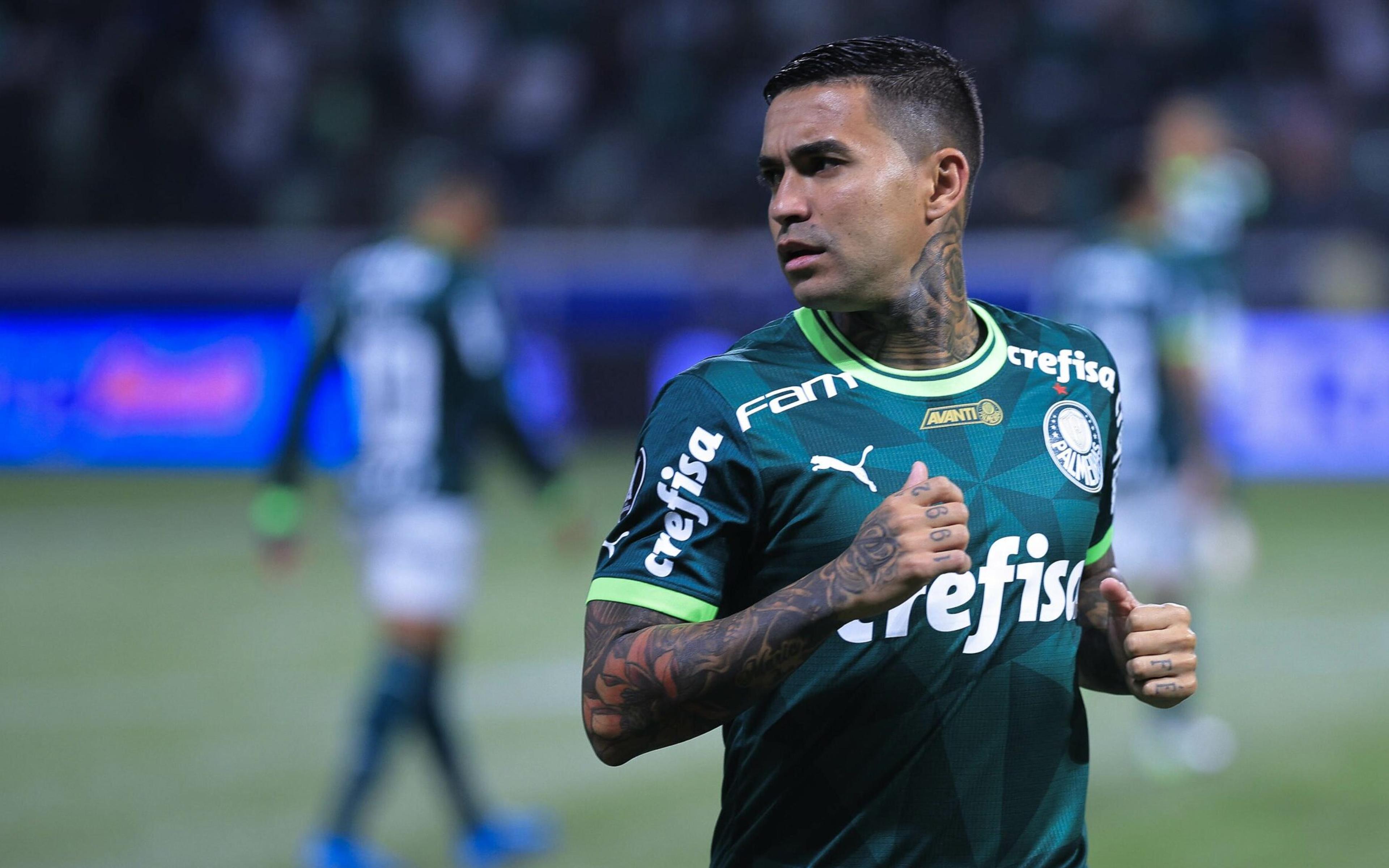 Dudu recebeu premiações por títulos e teve alto custo ao Palmeiras durante lesão