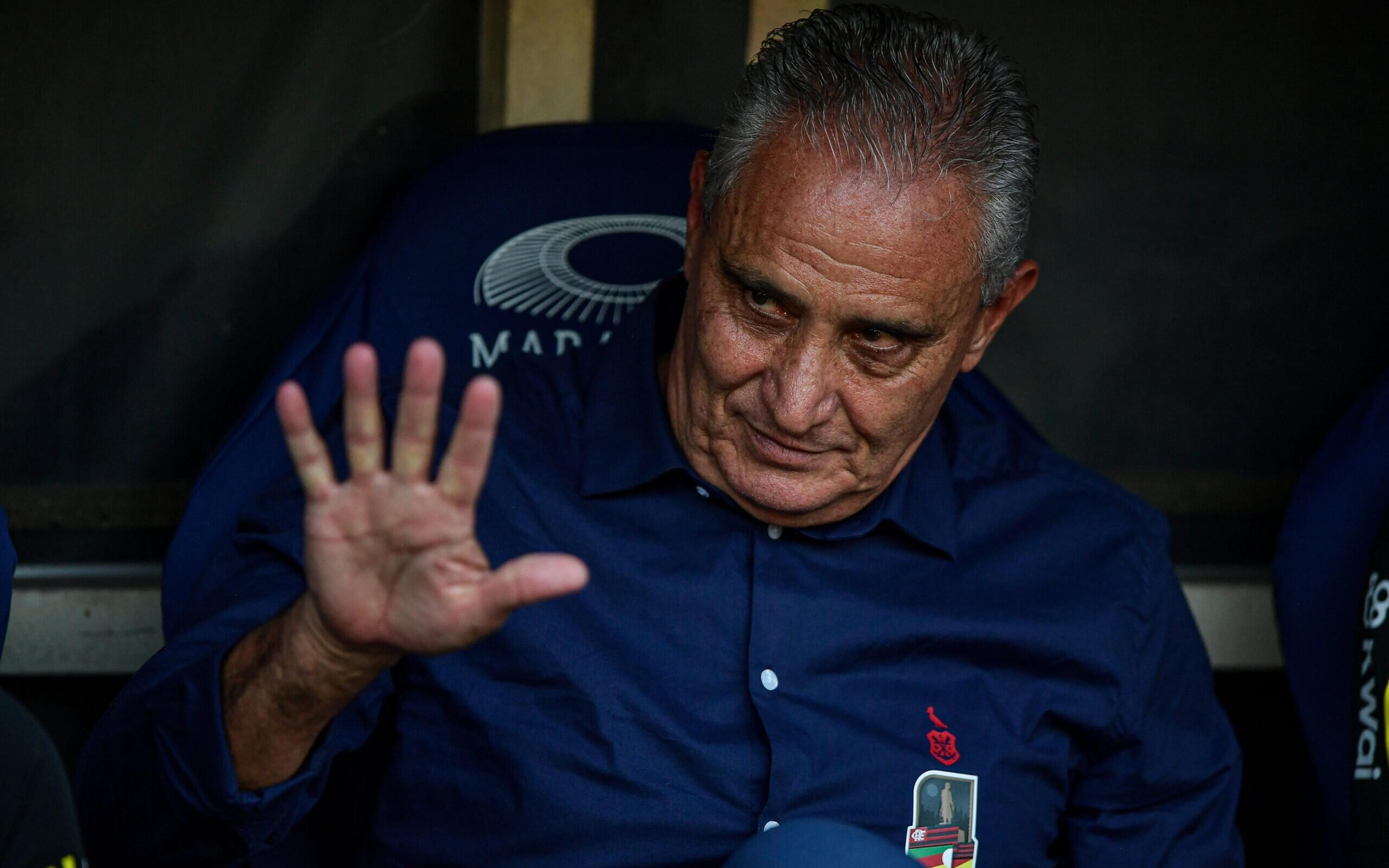 Tite promove mudanças no time do Flamengo para encarar o Bahia