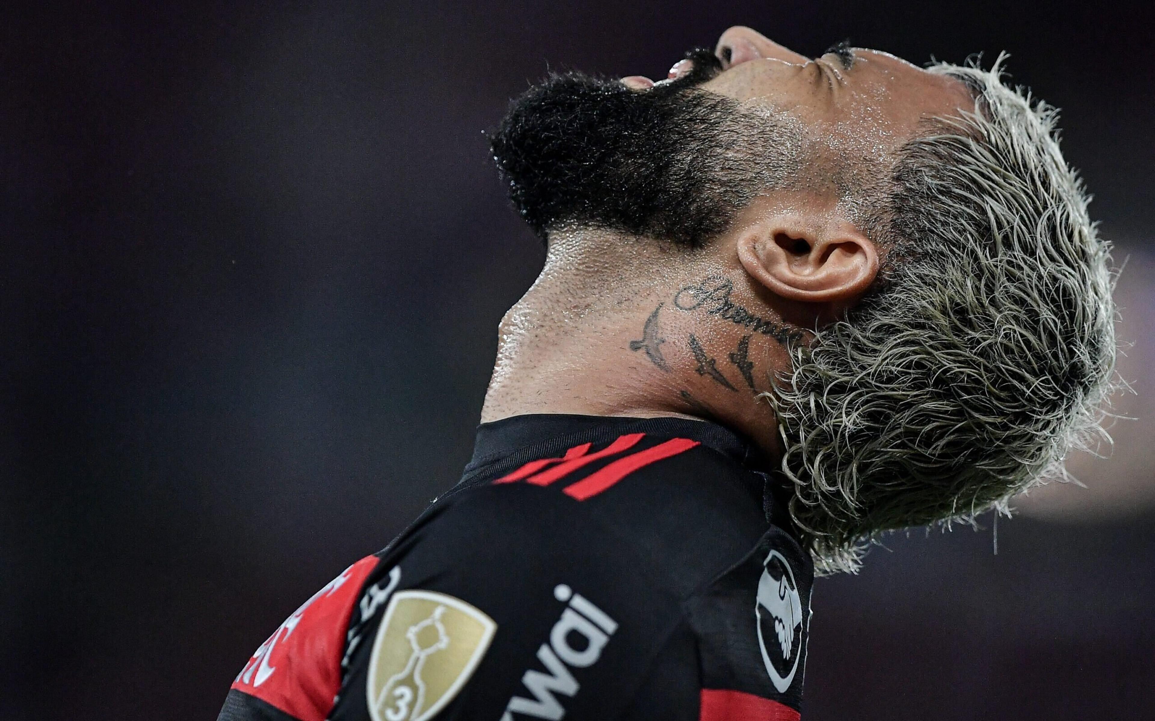 Em baixa no Flamengo, Gabigol tem desvalorização milionária no mercado; veja valores