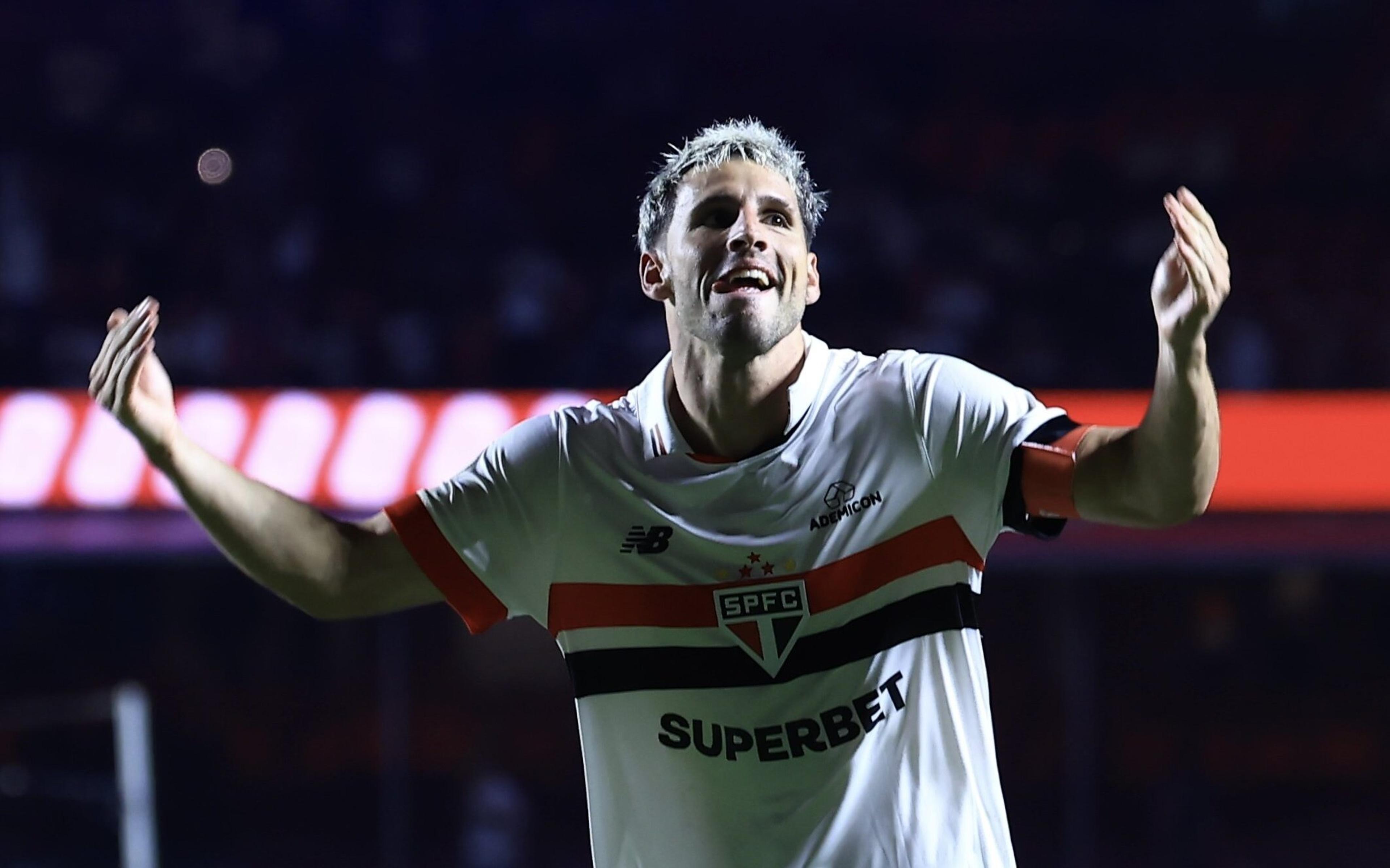 Dorival ou Messi? Calleri, do São Paulo, revela para quem vai torcer na Copa América