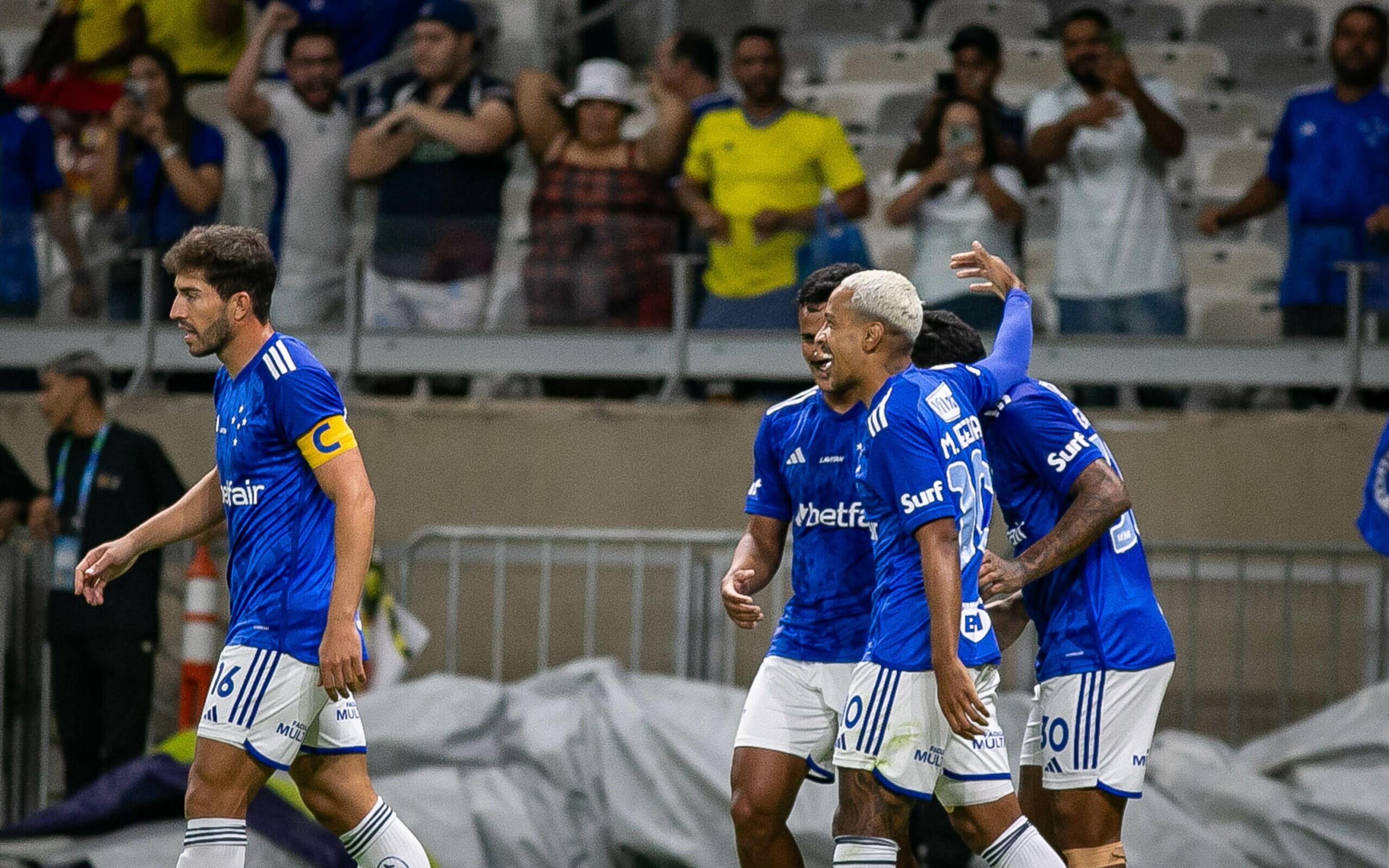 Internautas ficam chocados com assistência de Matheus Pereira em gol do Cruzeiro: ‘Que homem, que divindade’