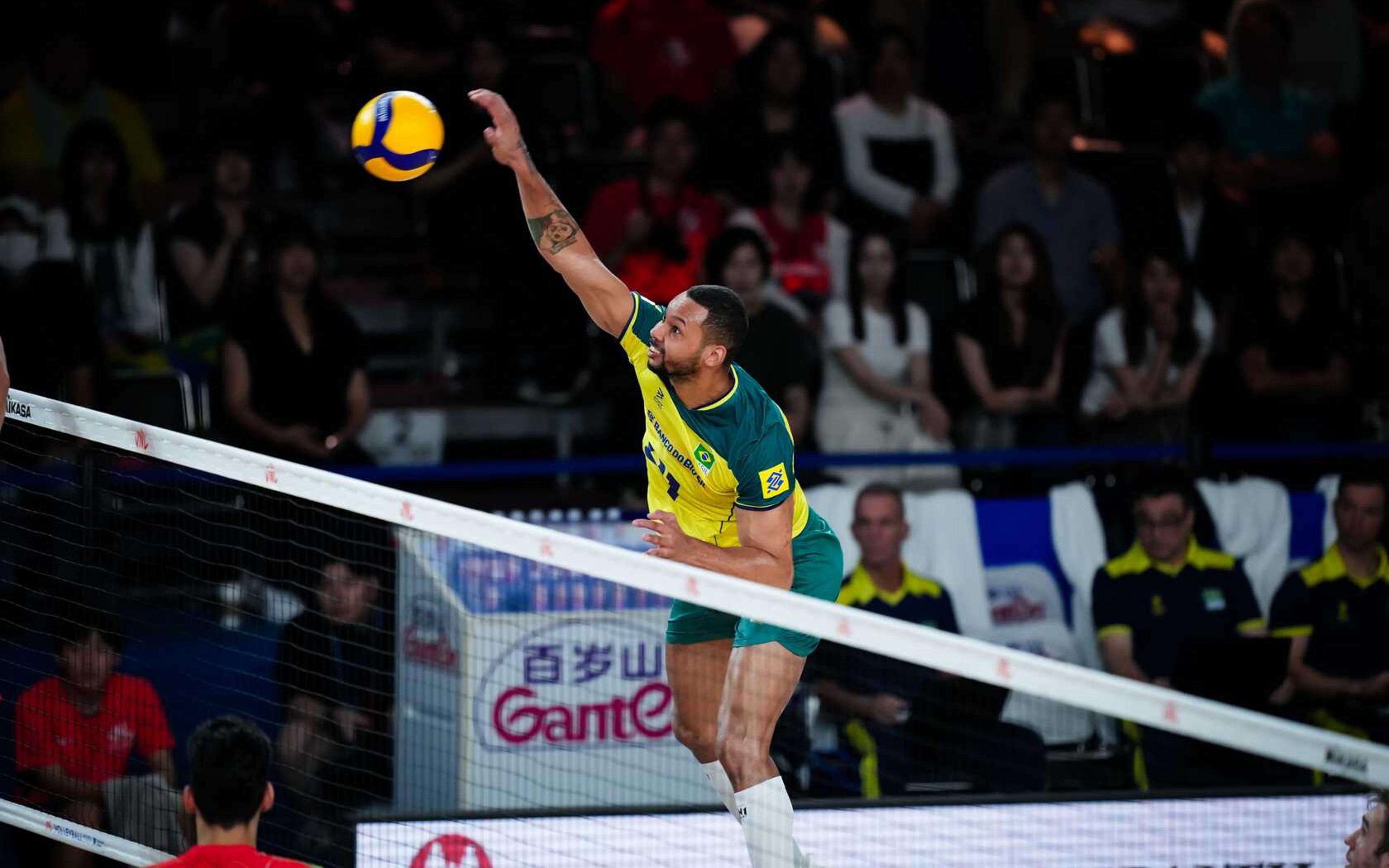 Alan se destaca, e Brasil vence Irã pela Liga das Nações de Vôlei