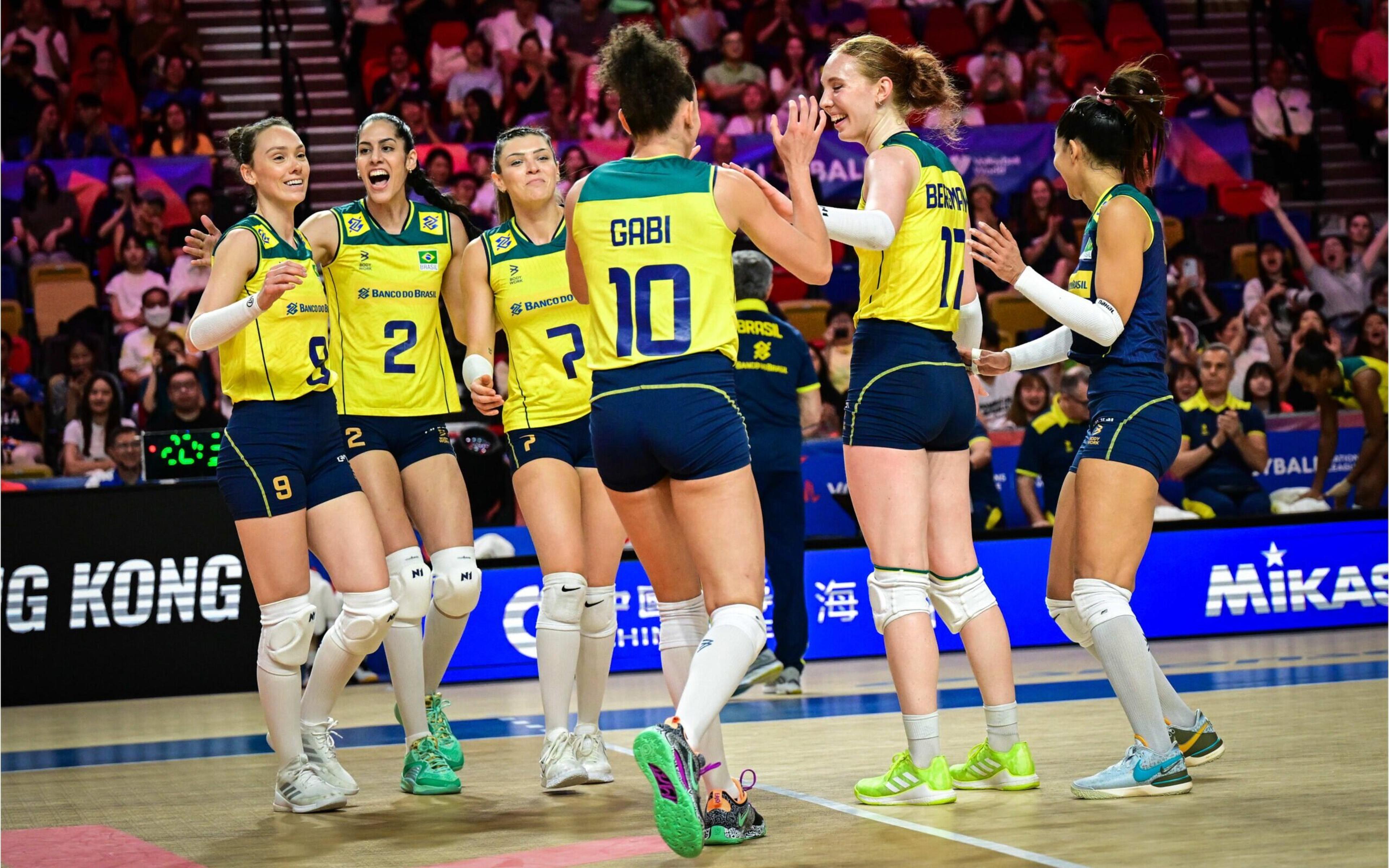 Com atuação incrível de Gabi, Brasil bate Alemanha na Liga das Nações de Vôlei Feminino