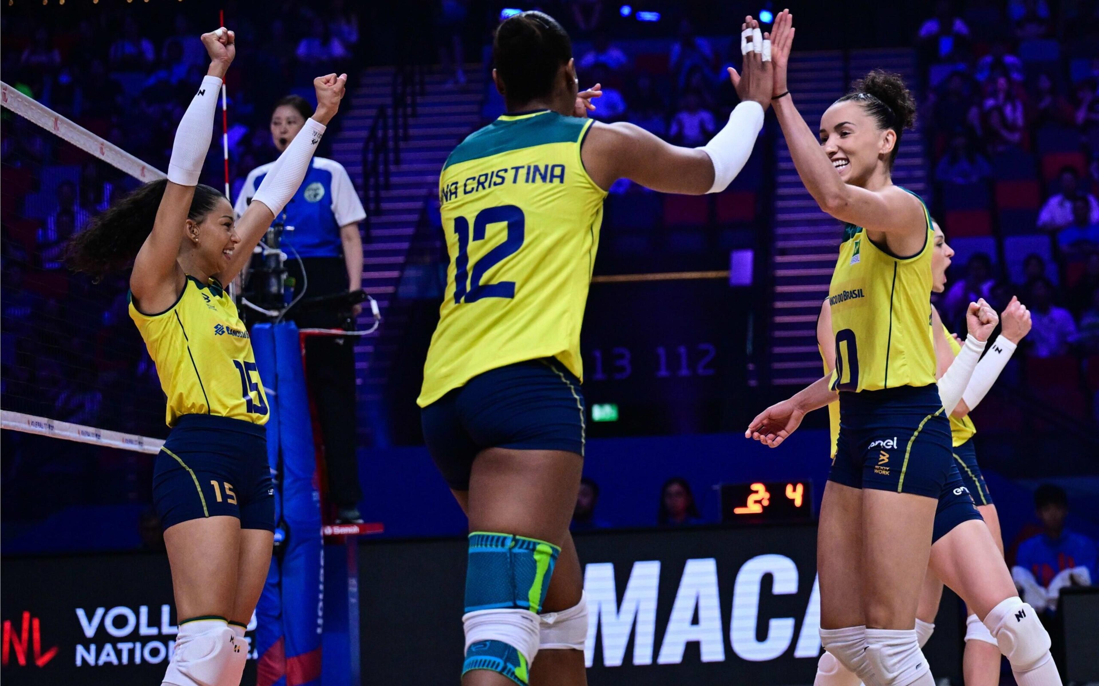 Brasil consegue ótima virada contra a Itália e continua invicto na Liga das Nações de Vôlei