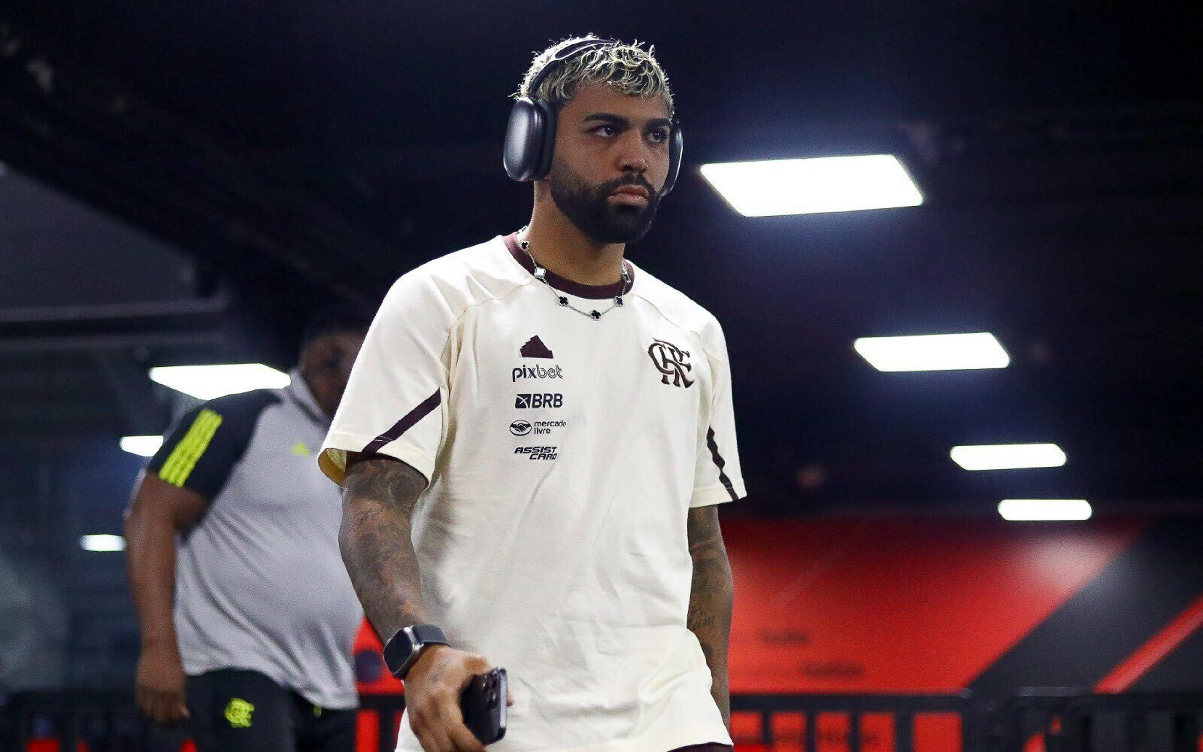 Gabigol não vai esperar o Flamengo decidir sobre renovação, diz jornalista