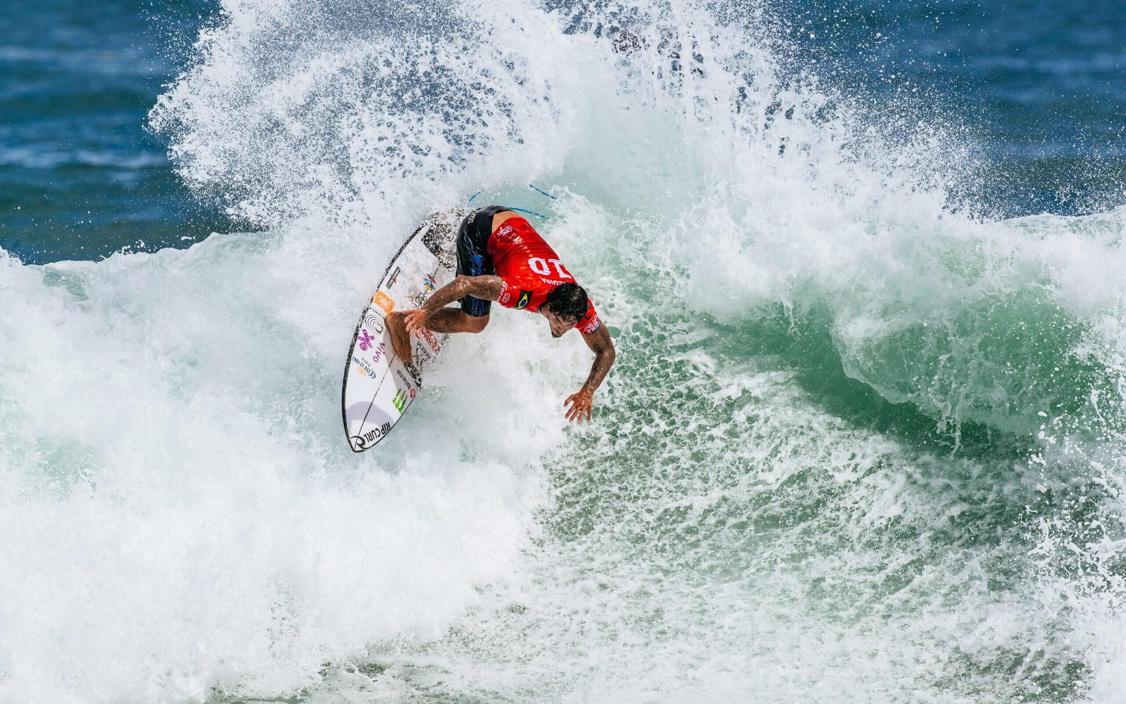 Três brasileiros na briga! Veja o top-10 do ranking da WSL, a Liga Mundial de Surfe