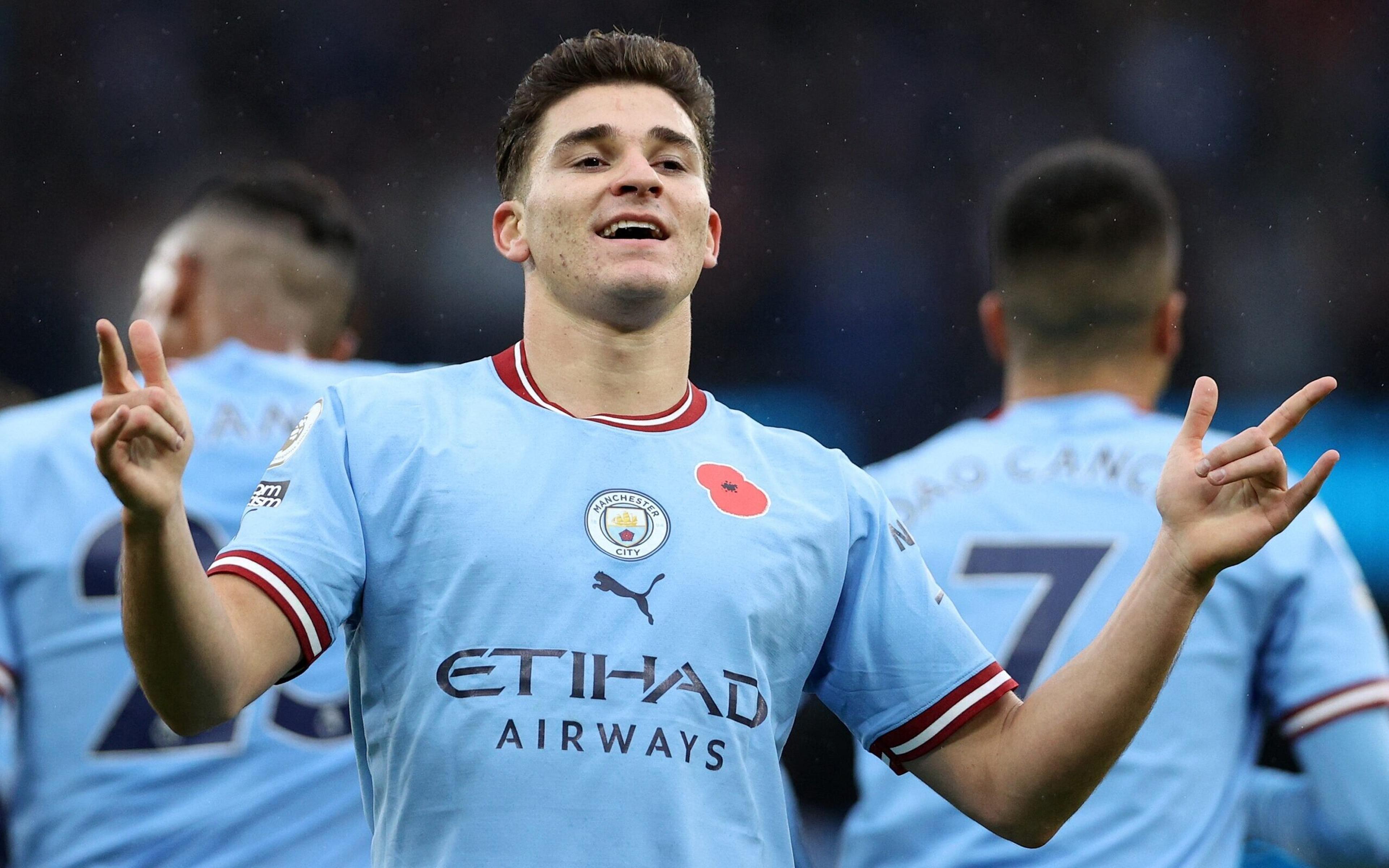 Insatisfeito no Manchester City, Julián Álvarez é alvo de gigantes europeus