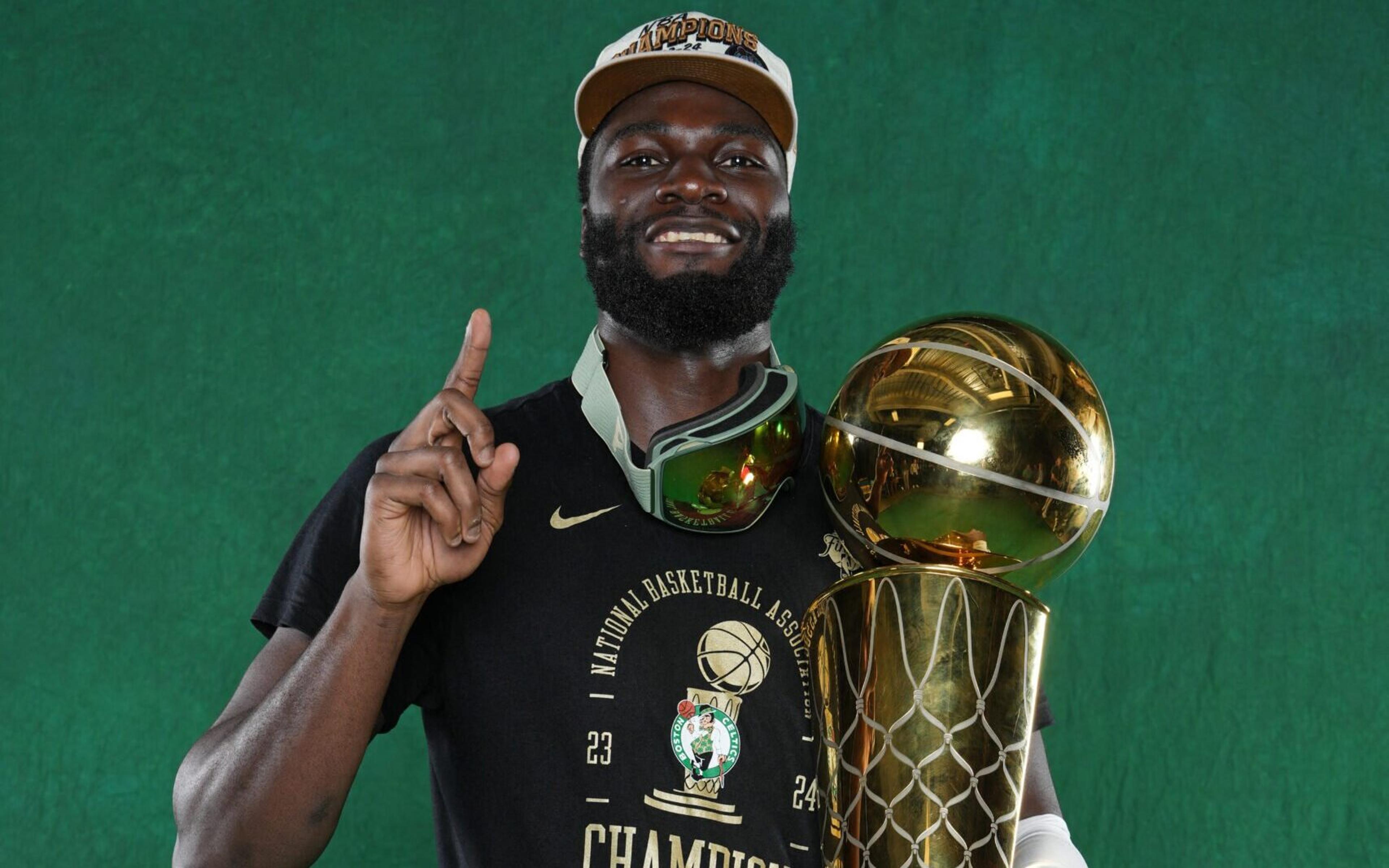 Alvo de racismo, primeiro campeão português da NBA é homenageado pelo legislativo de Portugal