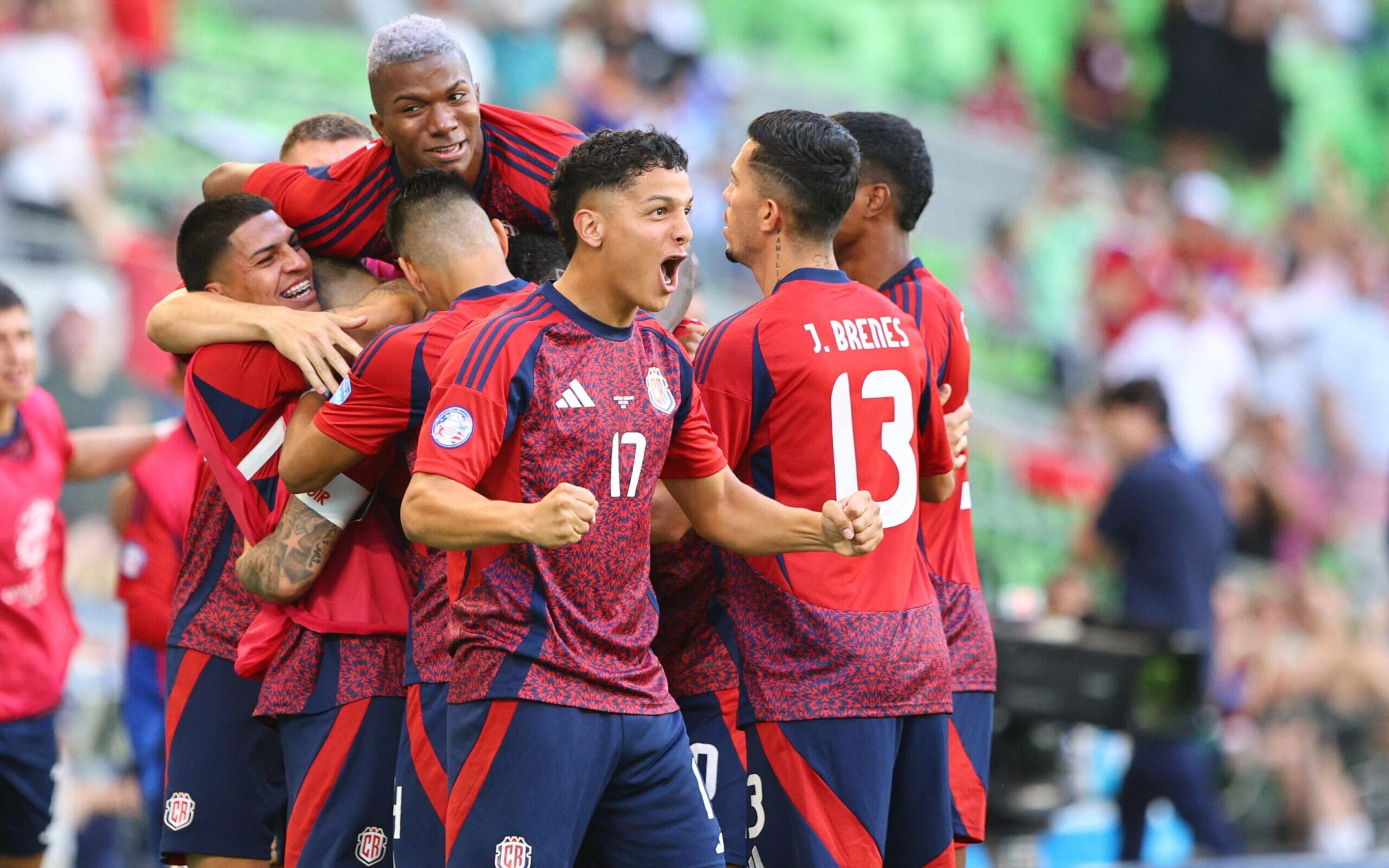 Costa Rica vence o Paraguai e se despede da Copa América em terceiro lugar