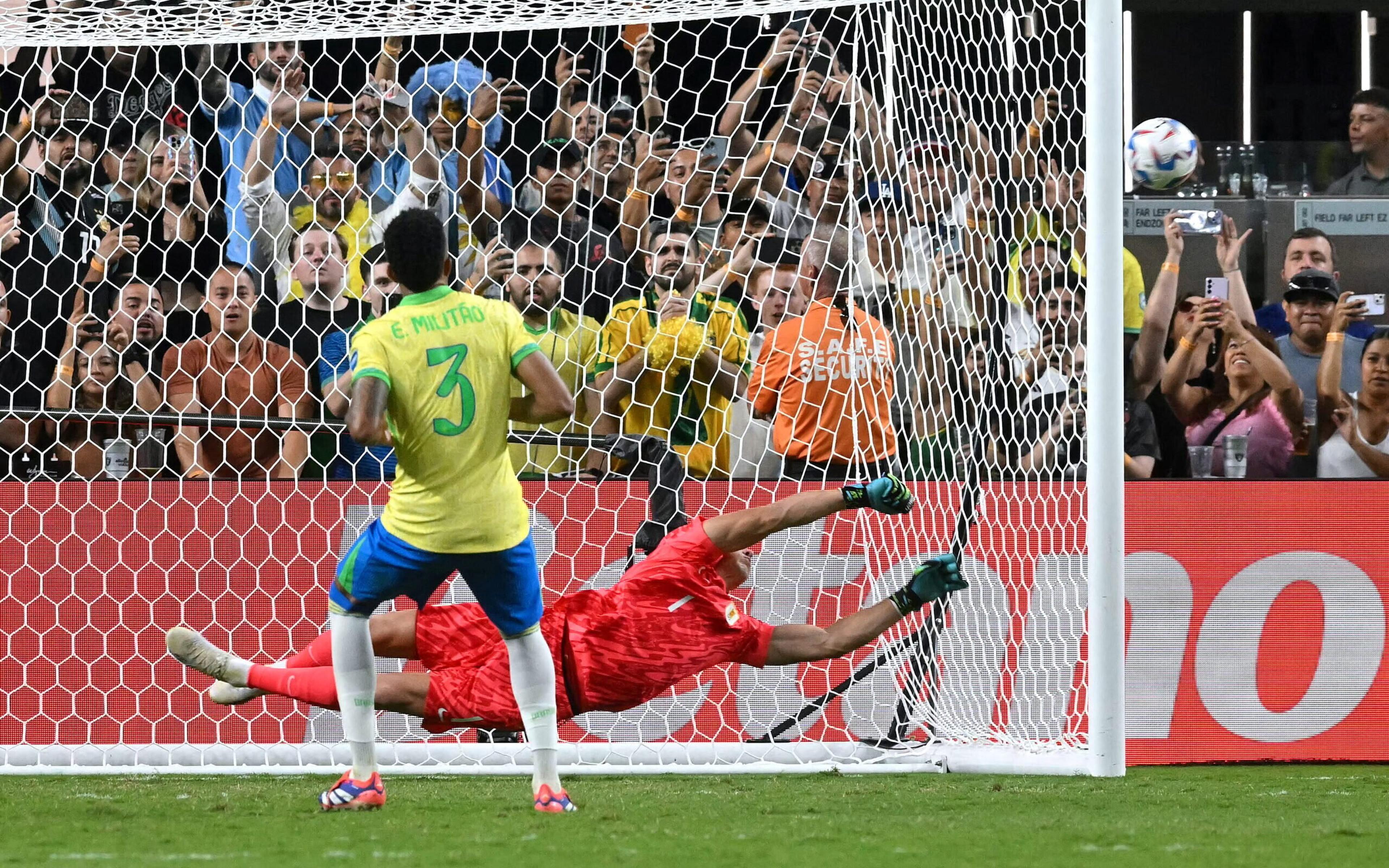 Jornalistas detonam Seleção Brasileira após eliminação na Copa América: ‘Pior geração da história’