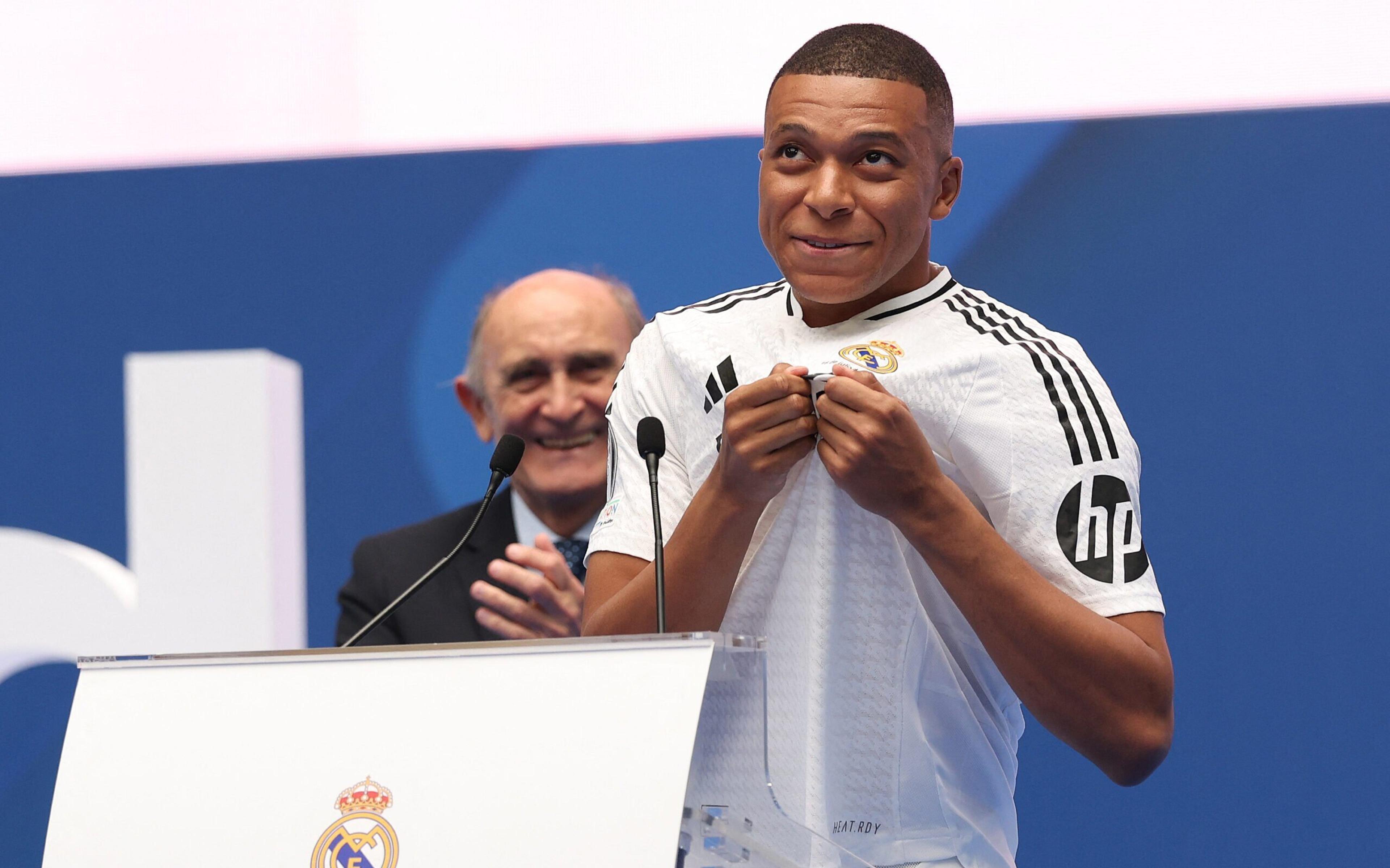 Mbappé revela pedido de Vini Jr em transferência para o Real Madrid