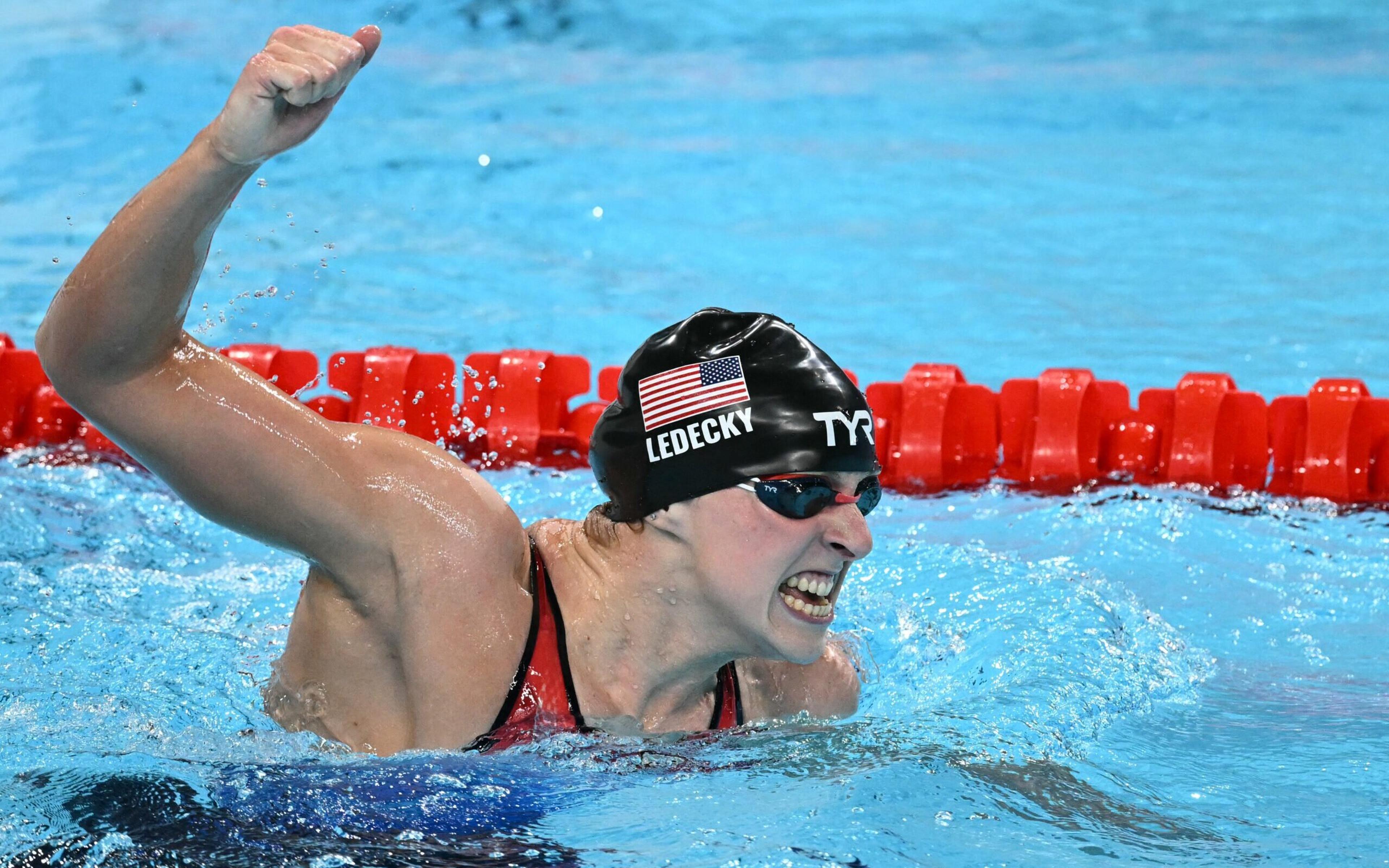 Katie Ledecky bate recorde olímpico dos 1500m em final com presença histórica brasileira nas Olimpíadas