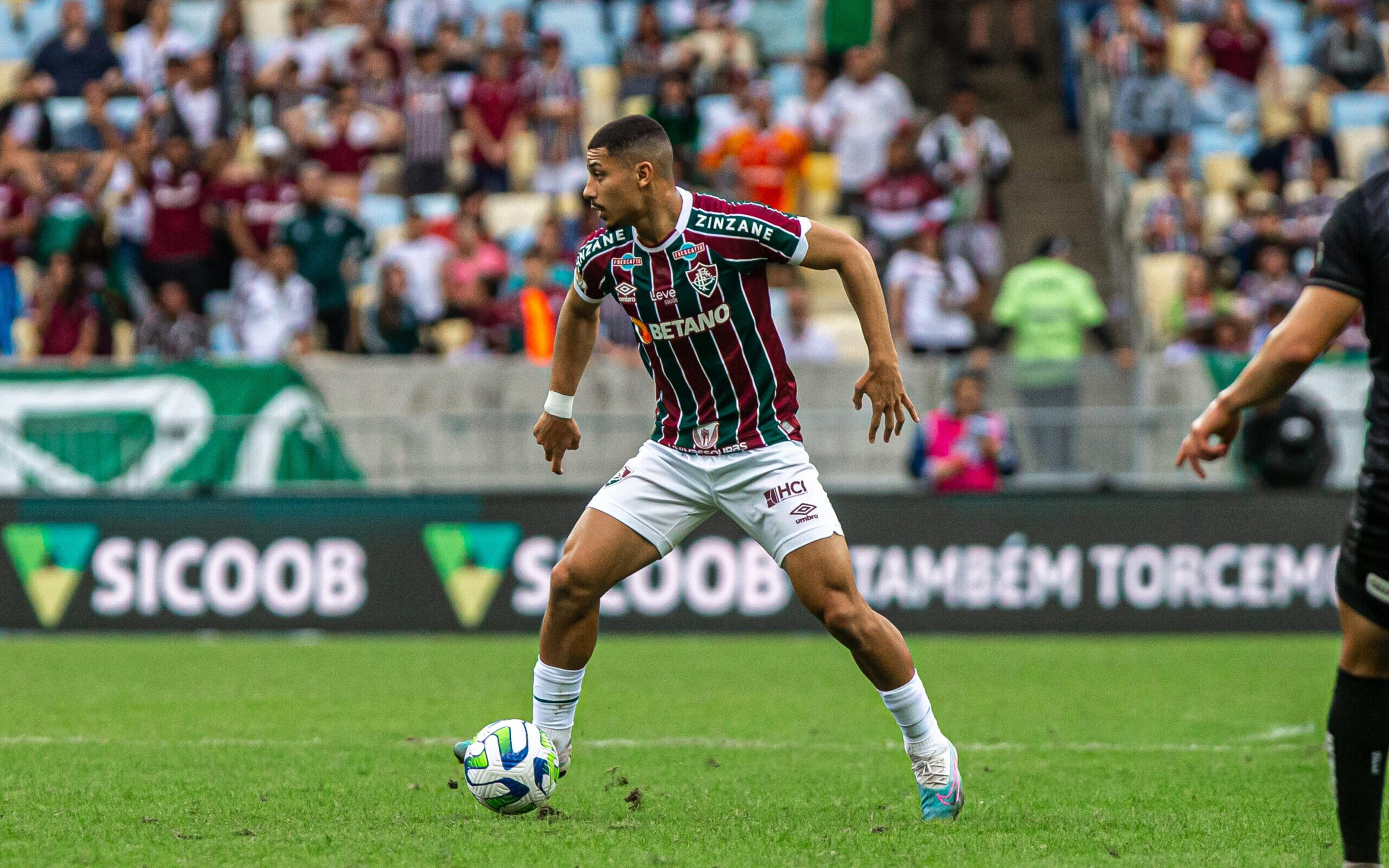 Fluminense e Fulham negociam venda de André