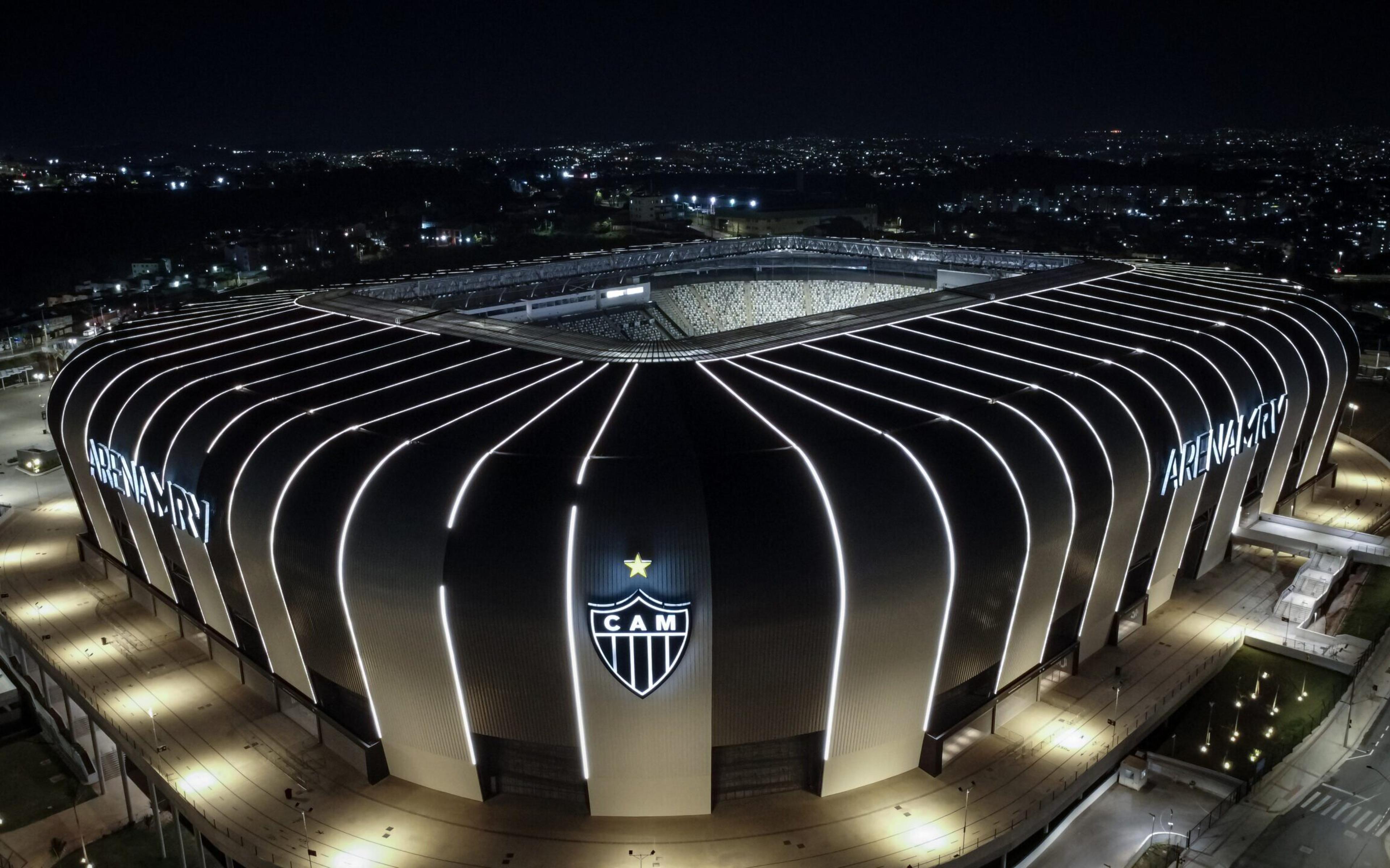 Atlético-MG anuncia medida contra torcedor que cometeu ato racista em jogo contra o Flamengo