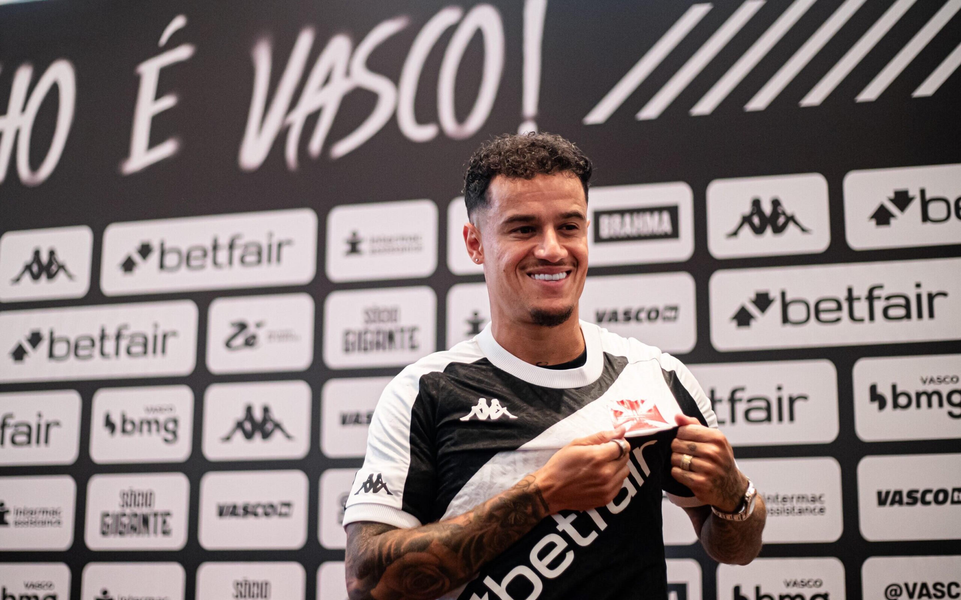 Coutinho no Vasco: o ‘Pequeno’ que se tornou ‘Grande Mágico’ volta para casa que o revelou