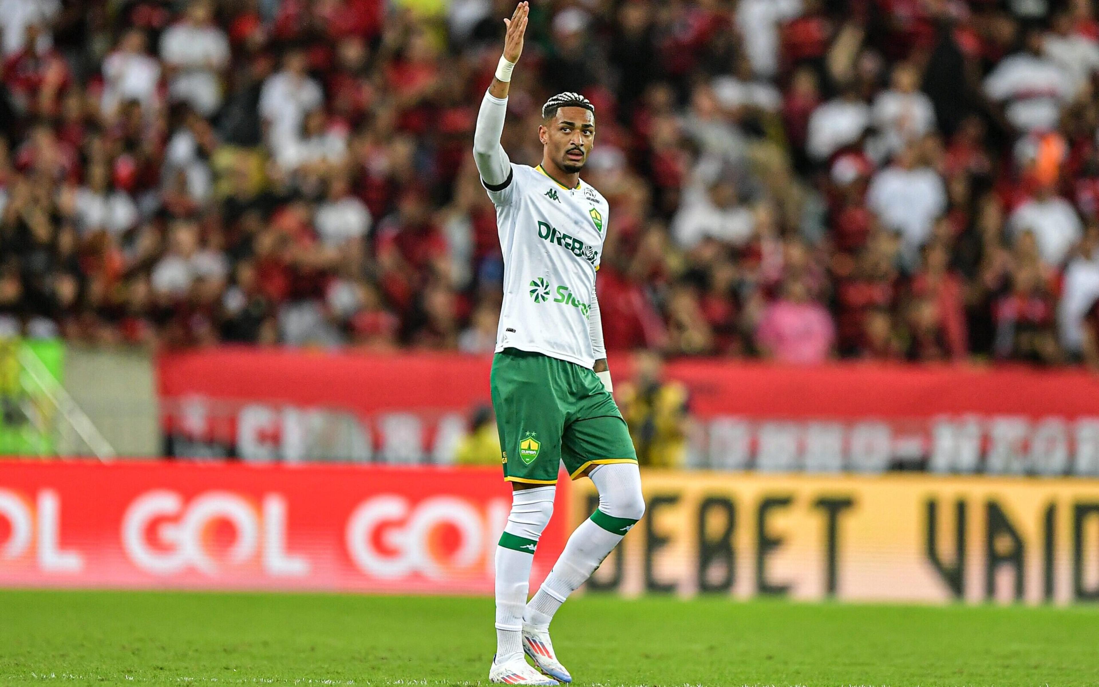 Web vai à loucura com gol do Cuiabá no Maracanã: ‘Pai do Flamengo’