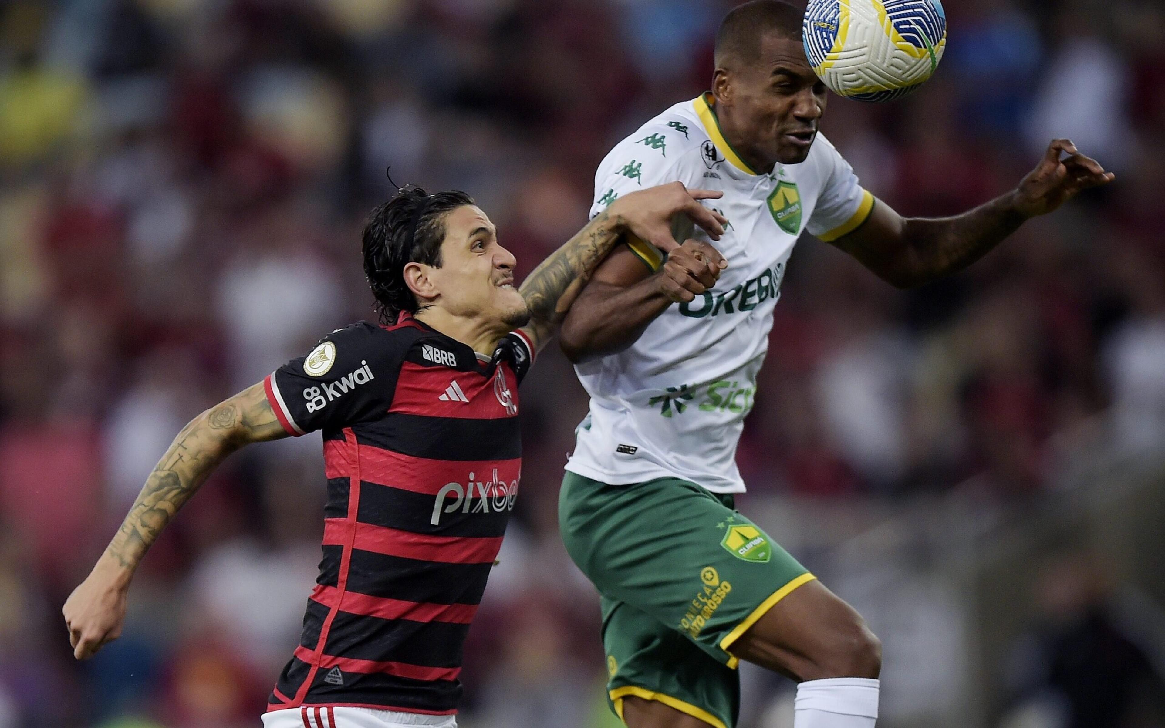 Flamengo empata com o Cuiabá e segue na liderança do Brasileirão