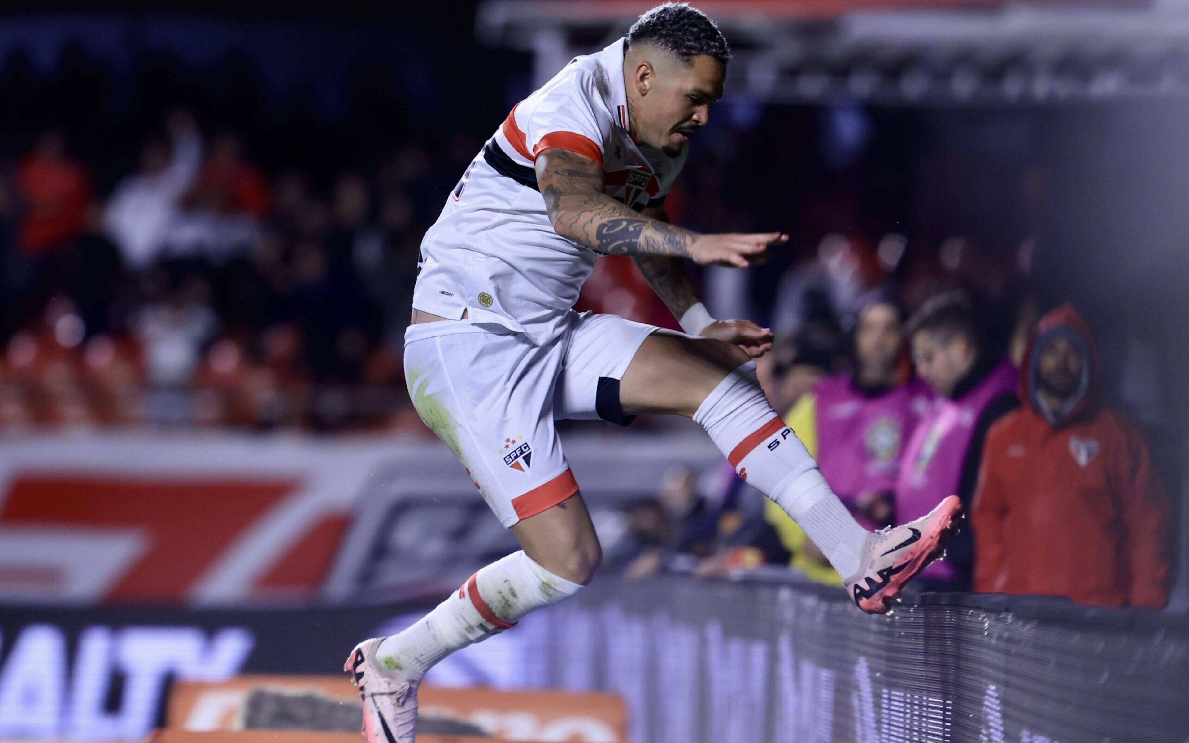 Luciano, do São Paulo, recebe elogios de torcedores após gol na Copa do Brasil: ‘Muito decisivo’