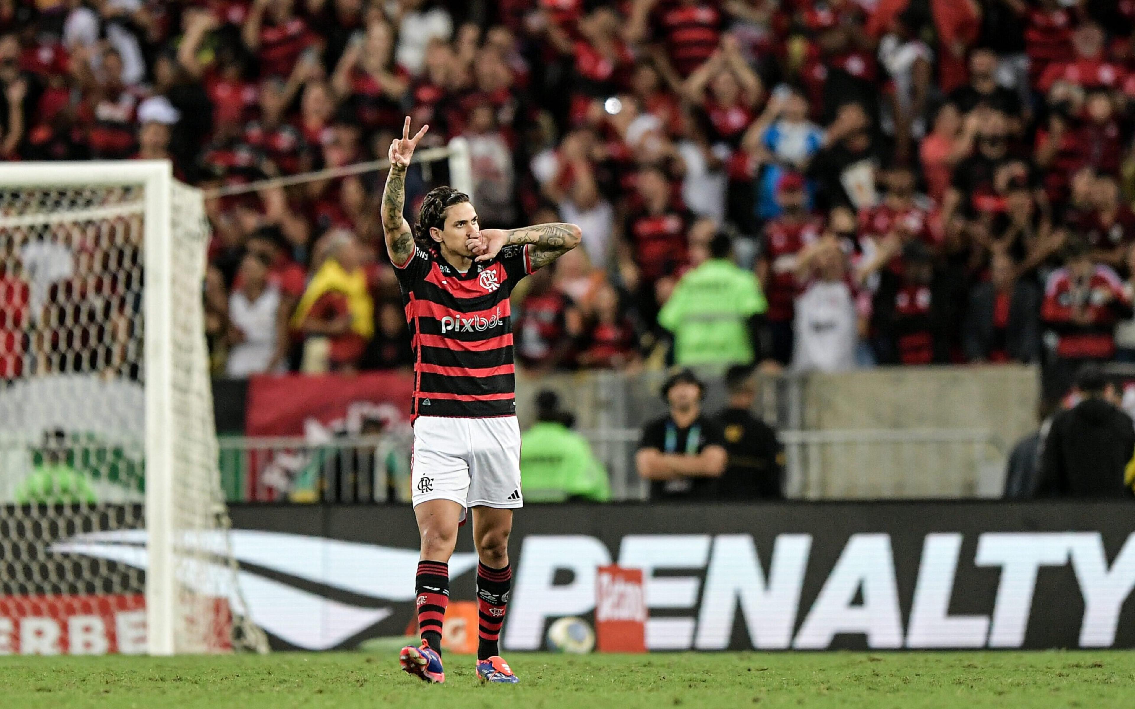 Flamengo vence o Palmeiras e coloca um pé nas quartas de final da Copa do Brasil