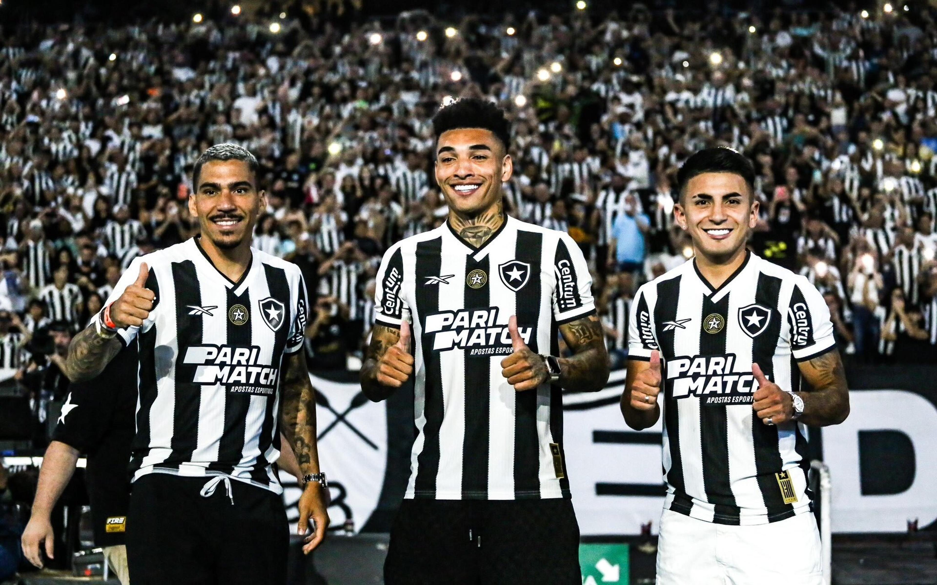 Botafogo poderá ter estreia de reforço contra o Palmeiras