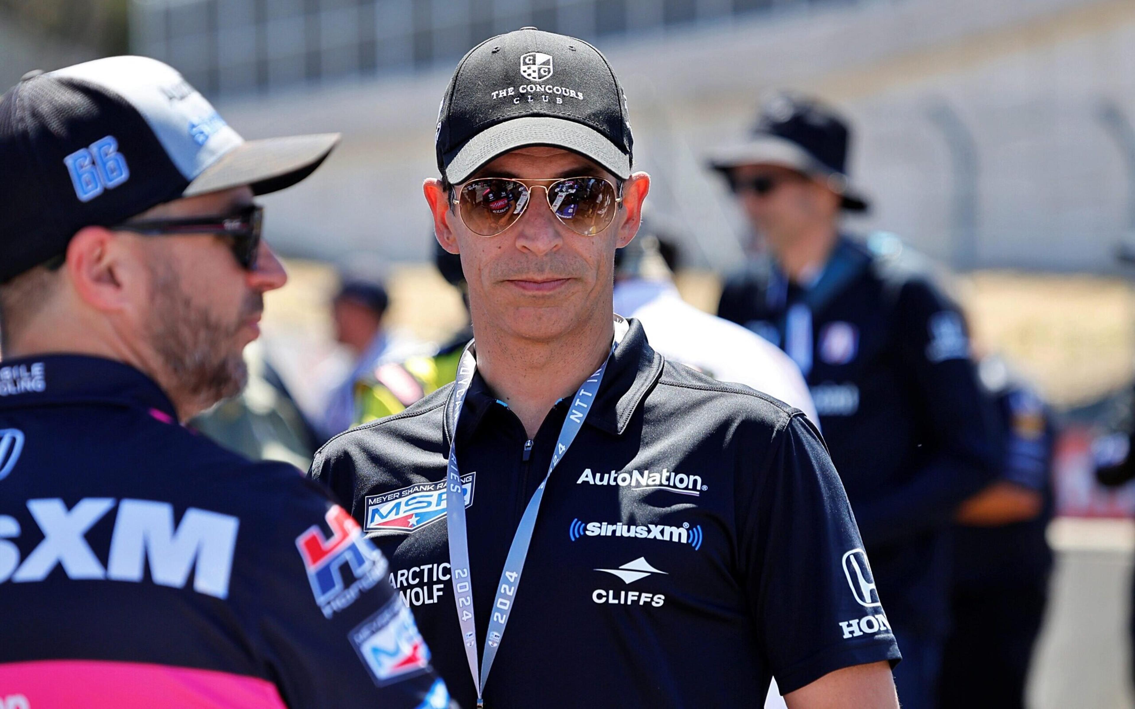 Papo com Helio Castroneves: Vamos para Iowa marcar muitos pontos