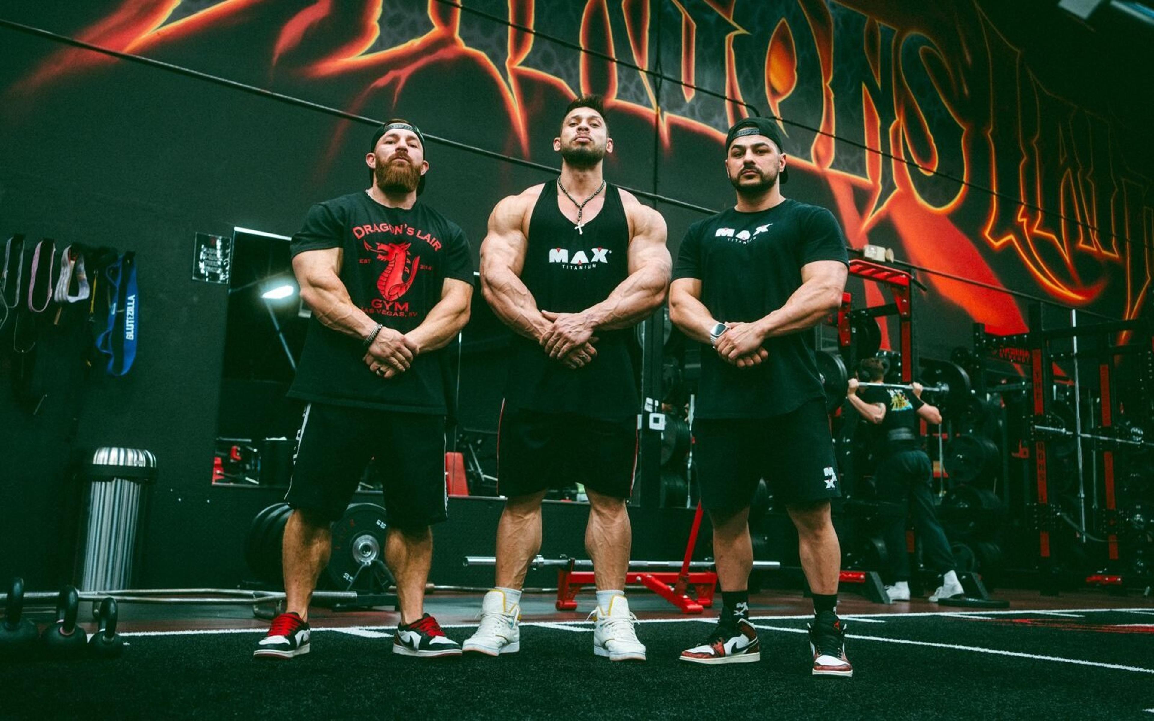 Ramon Dino se junta com Flex Lewis em Las Vegas para se preparar para o Mr. Olympia