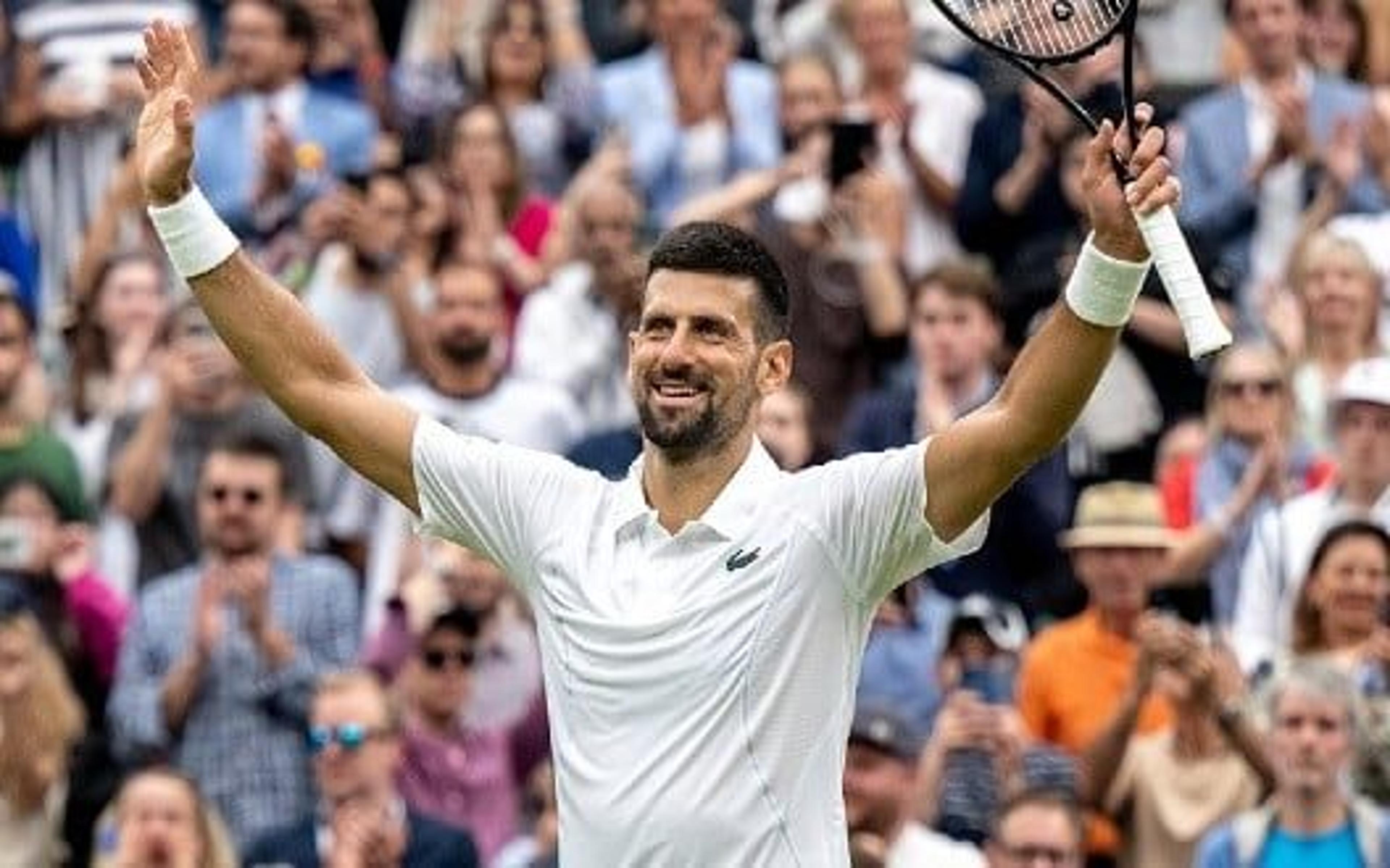 Djokovic sofre contra zebra, mas vence em Wimbledon e evita desculpas